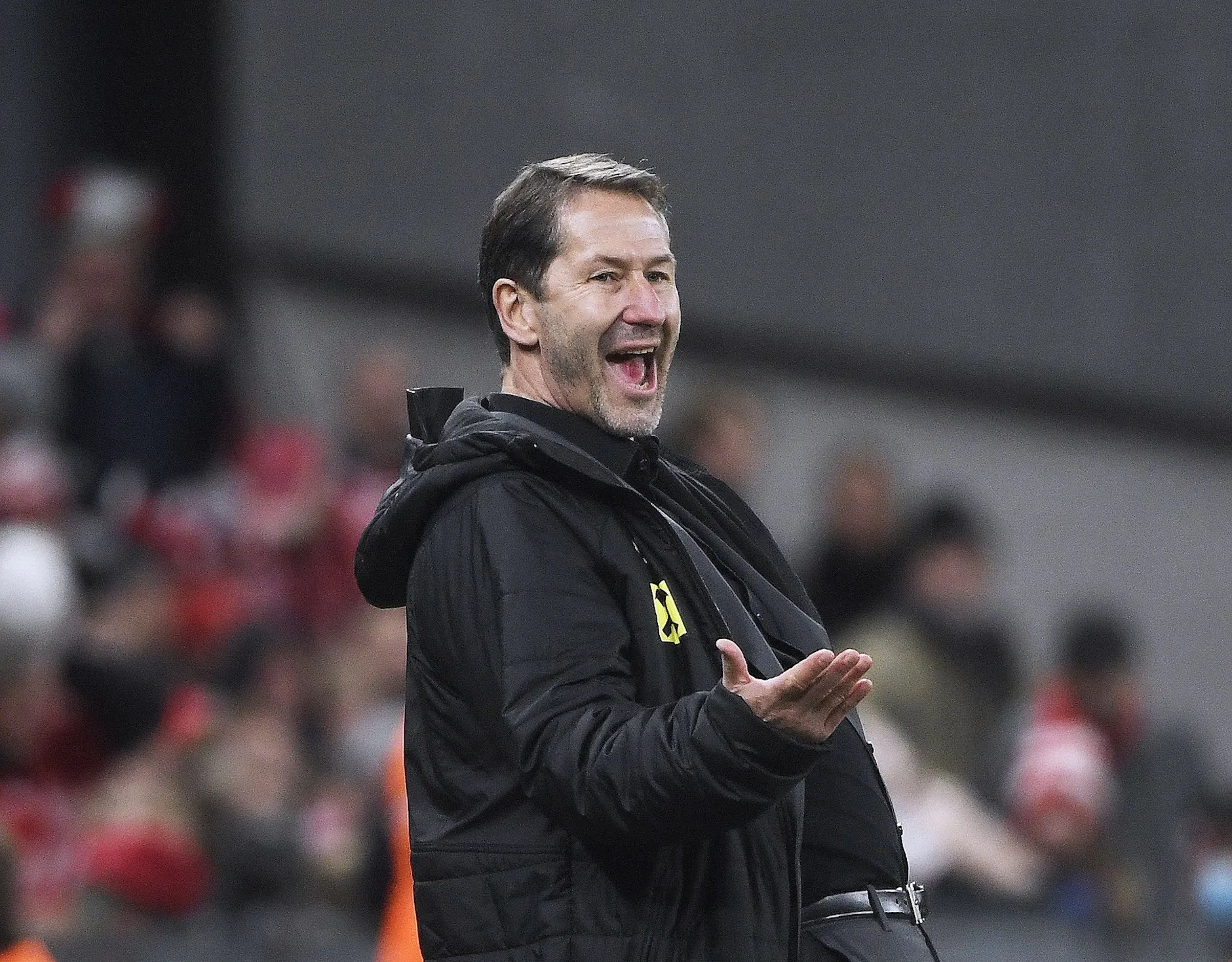 ARCHIV - Trainer Franco Foda hat sich mit dem Fußballverband des Kosovo auf einen Zwei-Jahres-Vertrag geeinigt.