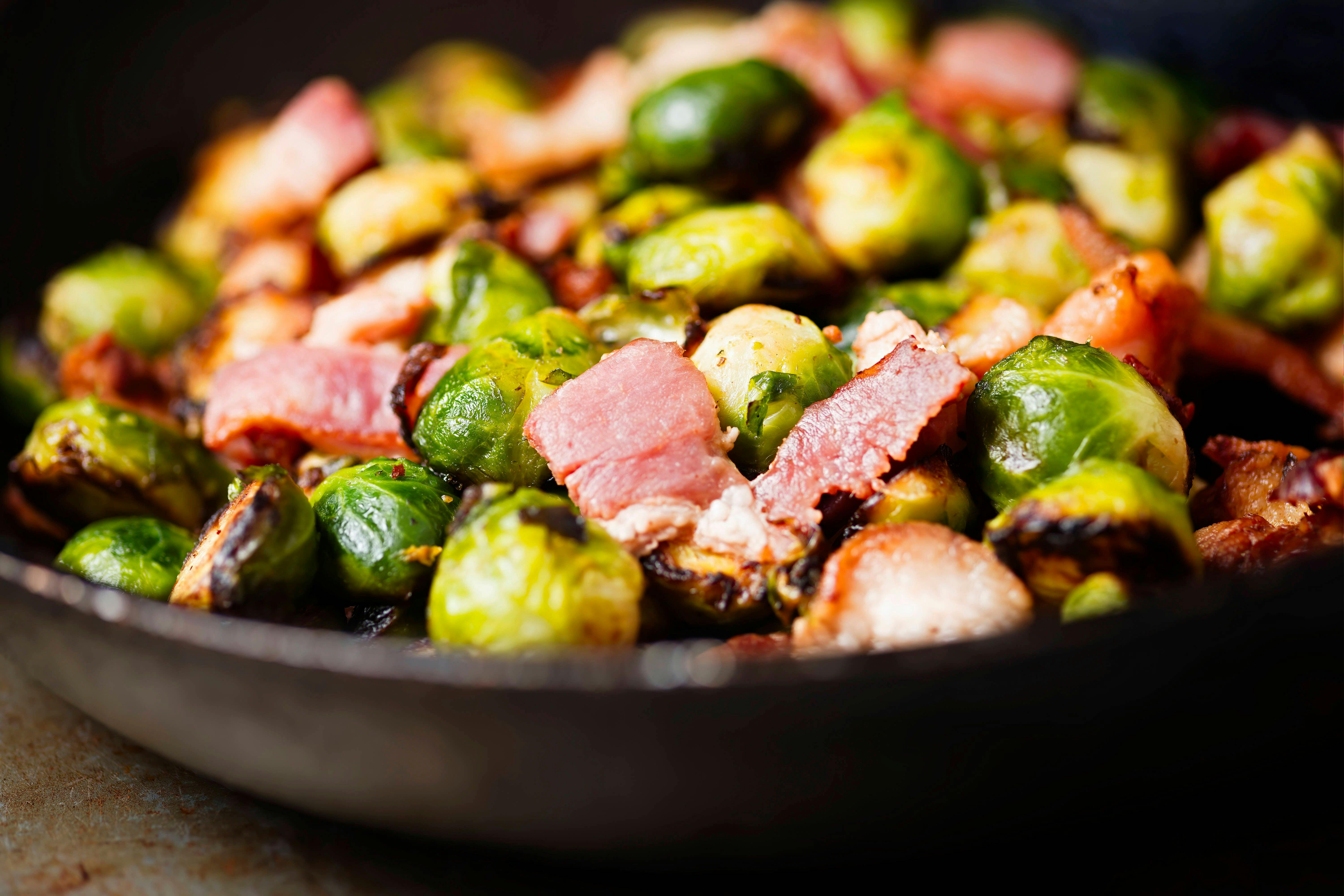 Geniales Rezept für Rosenkohl-Pfanne: Gesundes Schlemmer-Essen