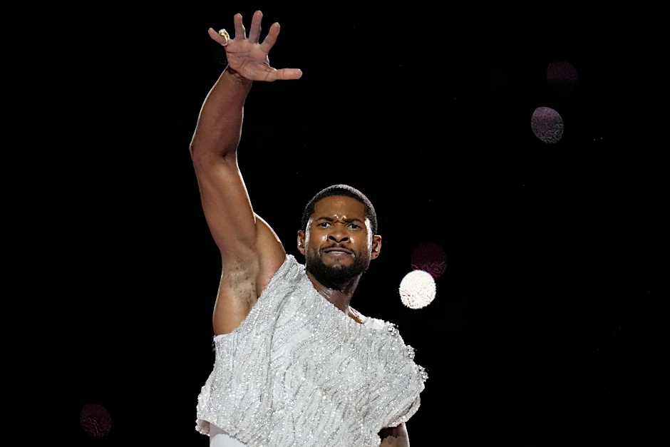 Usher hatte in der Halbzeitpause des Super Bowls einen großen Auftritt.&nbsp;