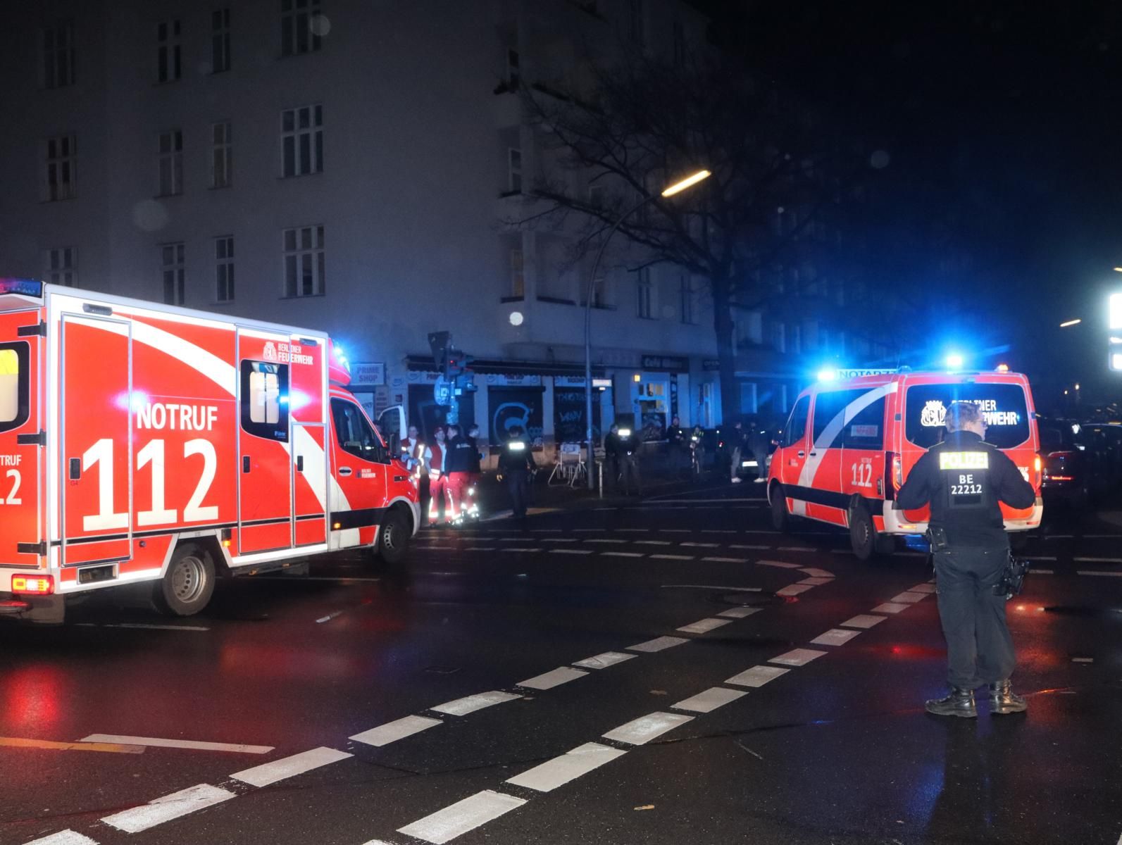 Blutiger Streit in Gesundbrunnen endet mit Messerstecherei: ein Toter!
