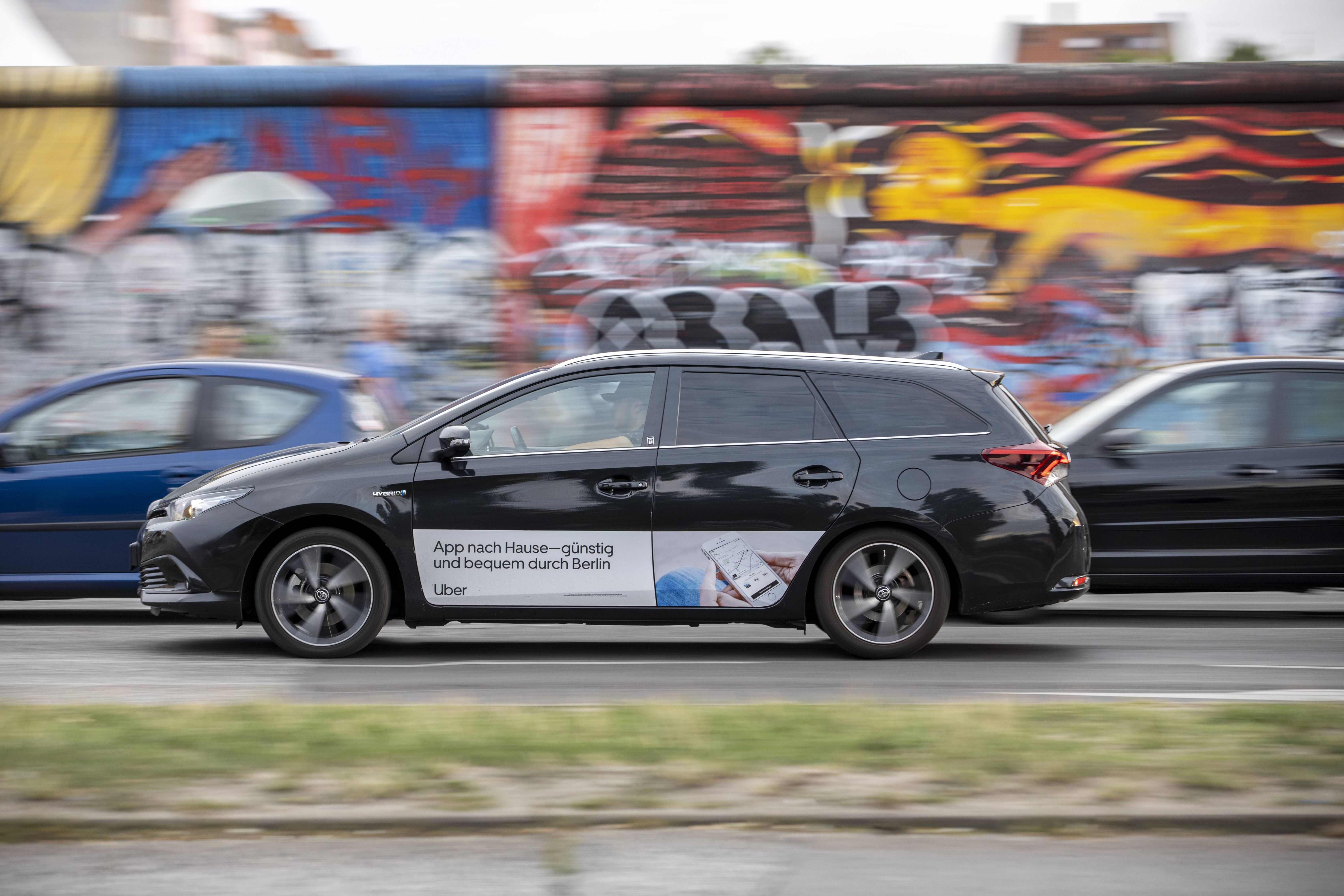 Uber, Bolt und Co.: Jedes fünfte gebuchte Auto fährt ohne Konzession in Berlin