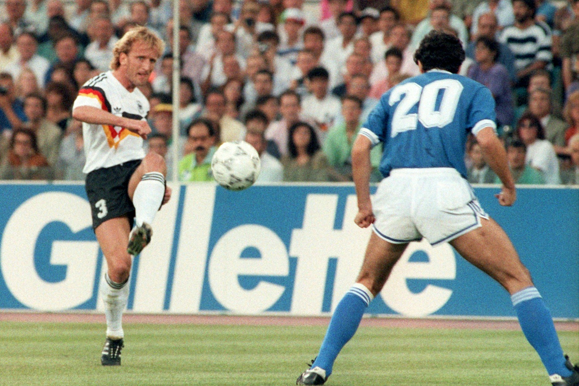 8. Juli 1990, an diesem Tag schießt Andreas Brehme Deutschland zum WM-Titel.&nbsp;