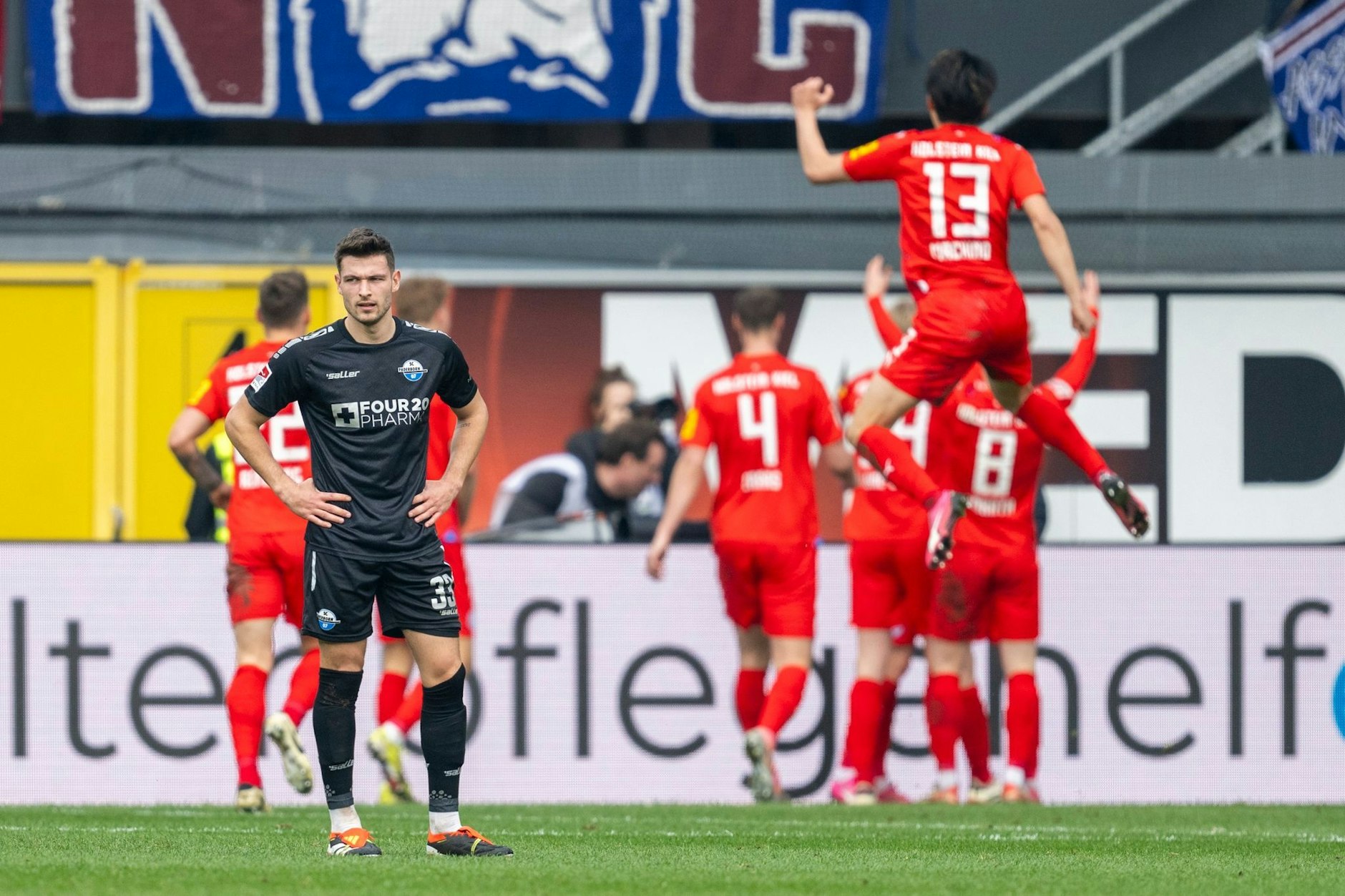 Kiel nimmt drei Punkte aus Paderborn mit.  