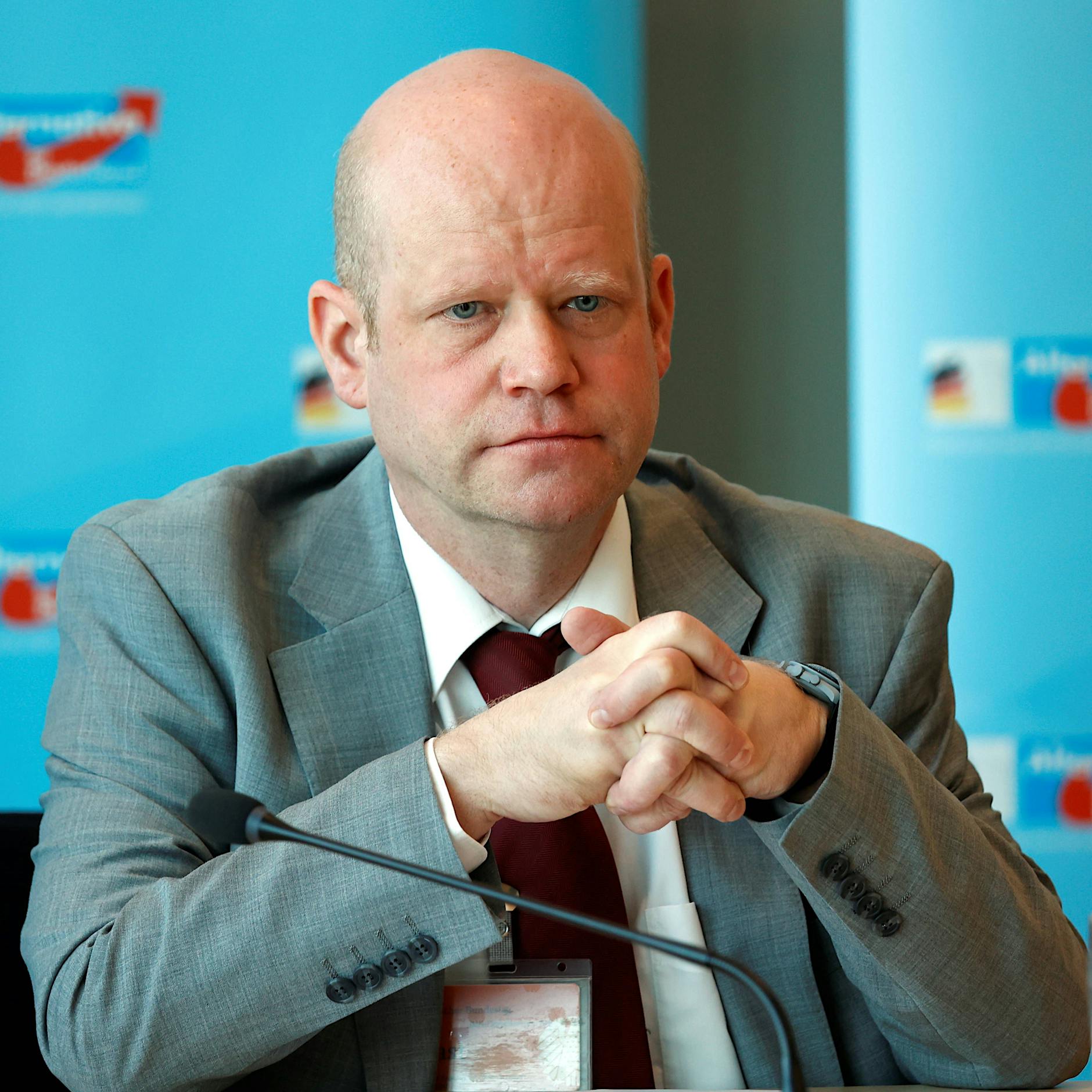 Correctiv antwortet mit acht eidesstattlichen Versicherungen auf einstweilige Verfügung