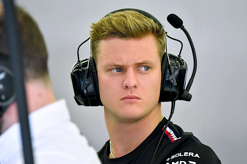 ARCHIV - Mick Schumacher würde sich die Nachfolge von Lewis Hamilton zutrauen.  