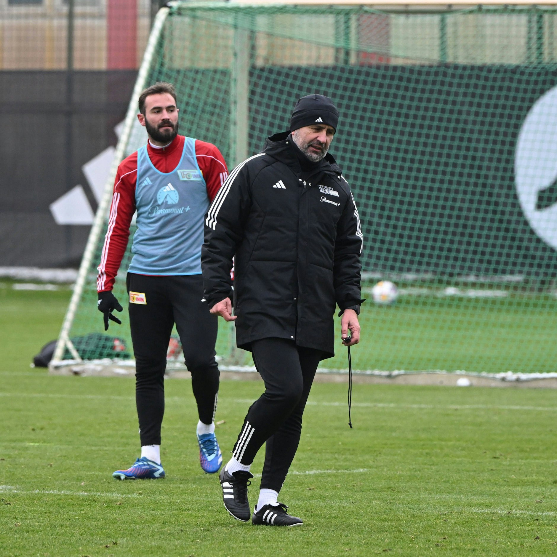 Ein Bild aus Dezember 2023. Da war Union-Trainer Bjelica noch nicht zufrieden mit Tousart.