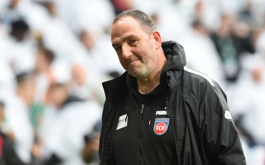 Heidenheimlı Frank Schmidt, 1. FC Union Berlin'e karşı oynadığı maç öncesinde: “Köpenick'te muhteşem bir atmosfer”
