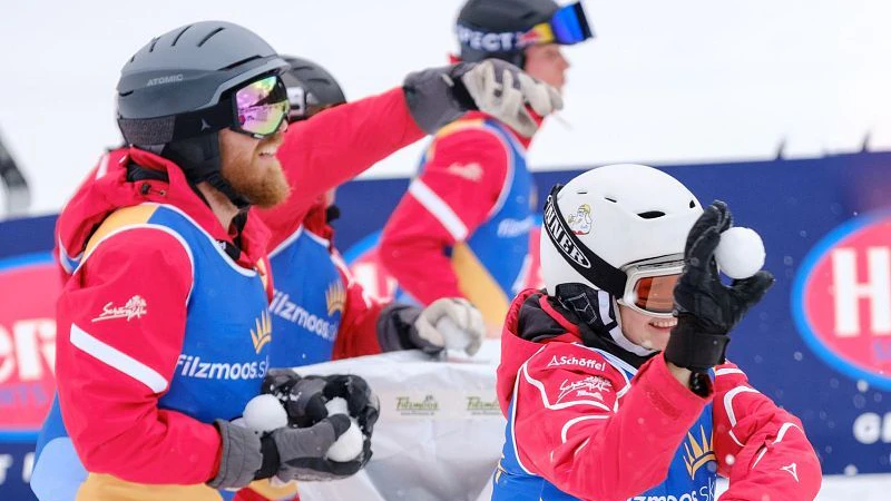 Bereit zur offiziellen Schneeballschlacht-Meisterschaft? Wir verraten, wie Sie dabei sein können.