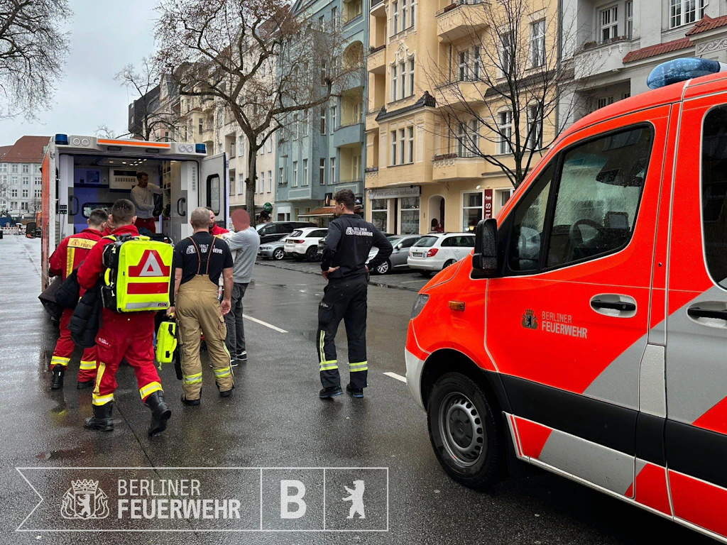 Baby-Alarm: Ungewöhnlicher Einsatz für die Berliner Feuerwehr!