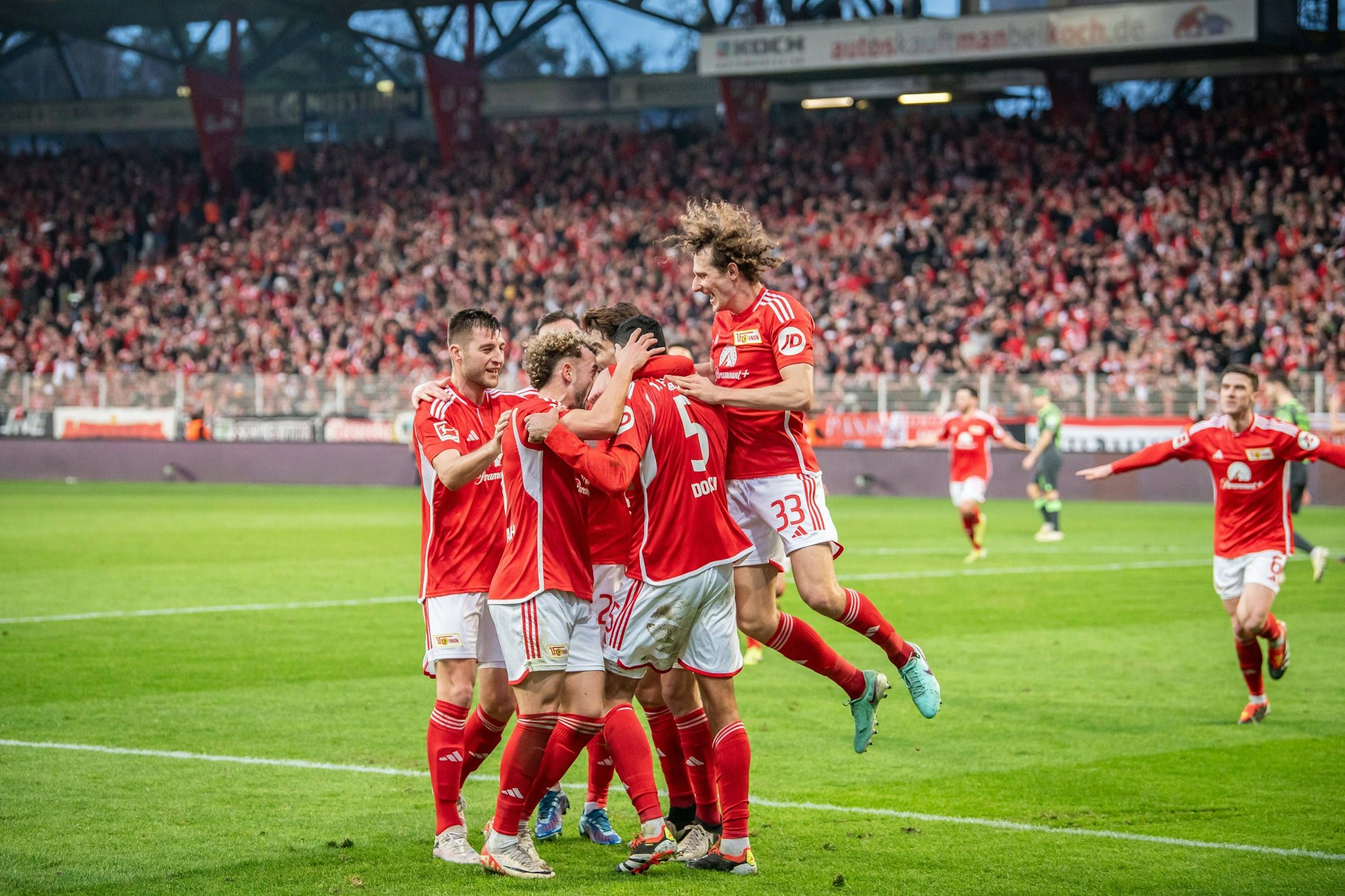 Die Spieler des 1. FC Union konnten zuletzt viermal in Folge Heimsiege in der Alten Försterei bejubeln.