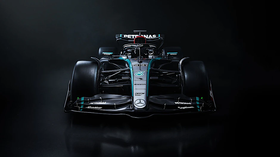 HANDOUT - Mercedes präsentiert seinen neuen Formel-1-Boliden AMG F1 W15 E.  