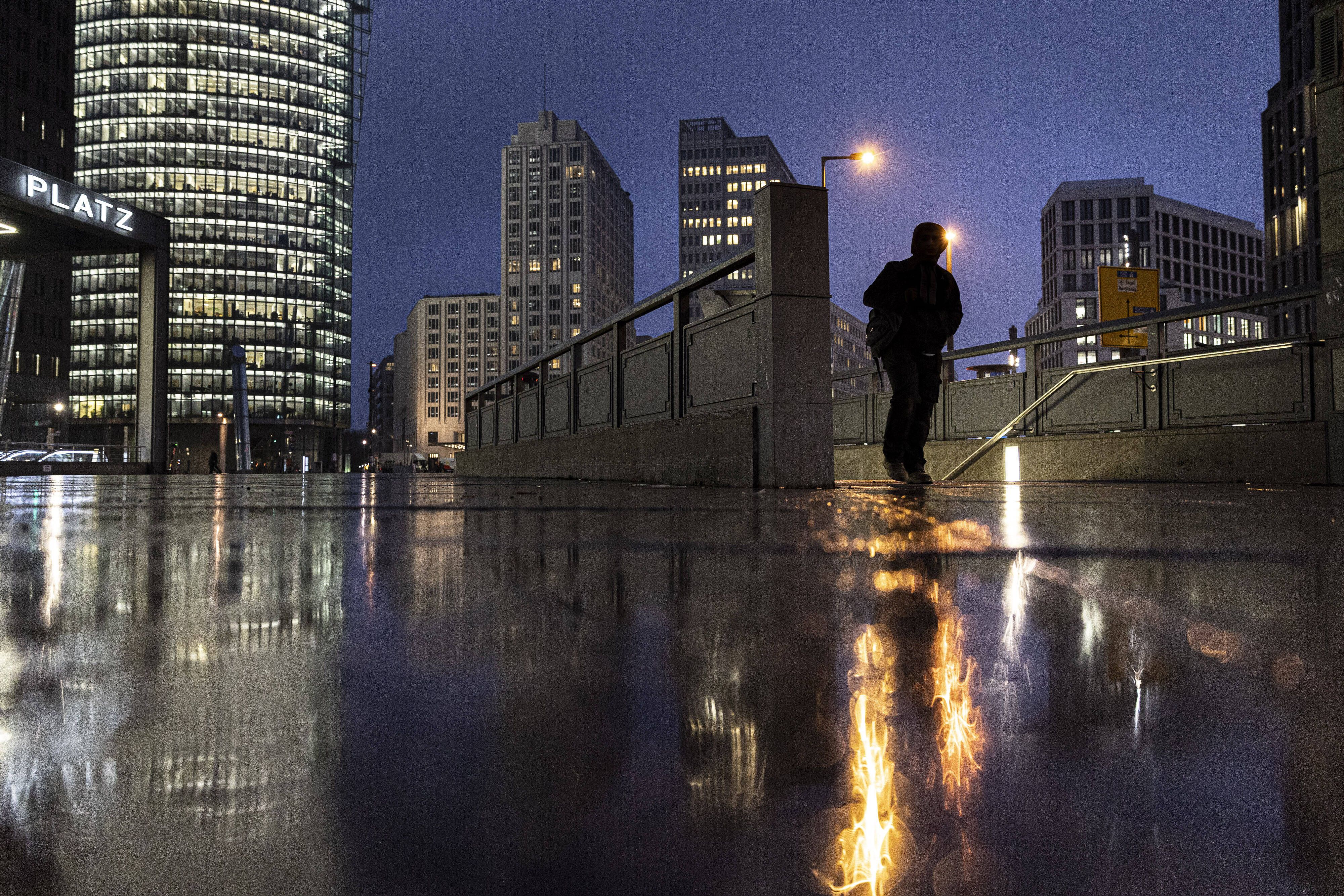 Berlin, Potsdamer Platz: Aus einem Taschendiebstahl wurde die gute Tat des Tages