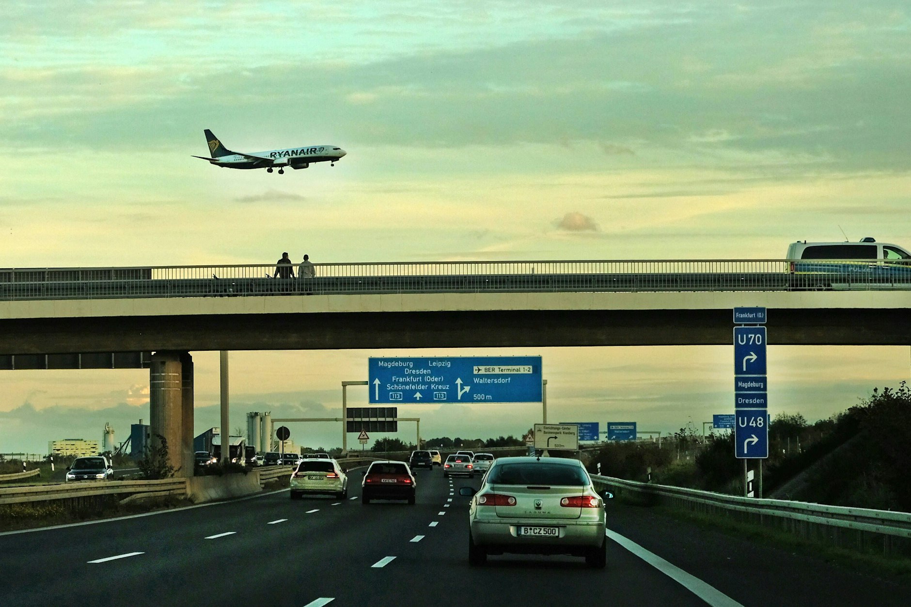 So wird es nicht bleiben. In wenigen Jahren könnte der Verkehr rund um den BER kollabieren, warnen BER-Kommunen.