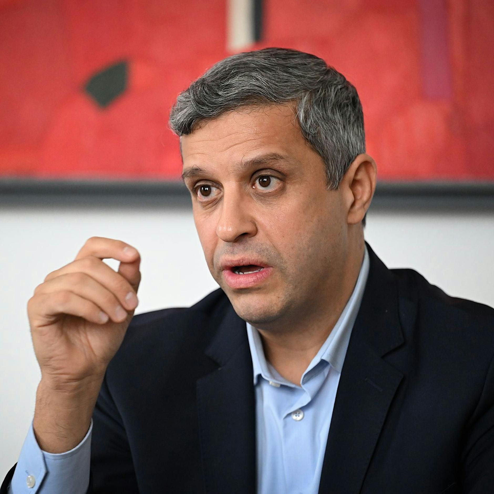 Berlin: Raed Saleh will Kampf gegen Islamfeindlichkeit in Verfassung verankern