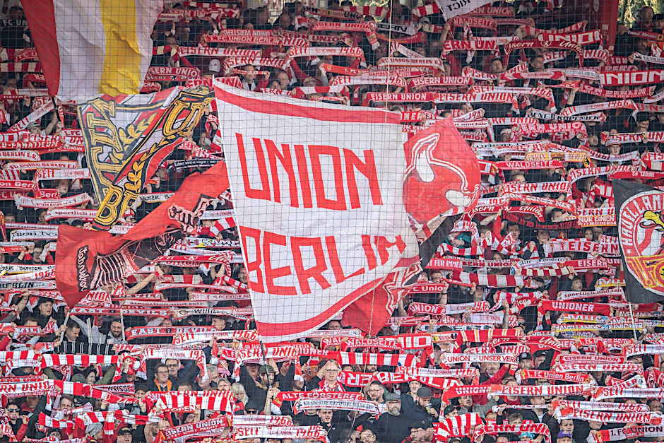 Die Fans des 1. FC Union sind in der Alten Försterei nicht nur der zwölfte Mann, sondern viel mehr. Brüllen sie ihre Eisernen Helden gegen den FC Heidenheim zum Sieg?