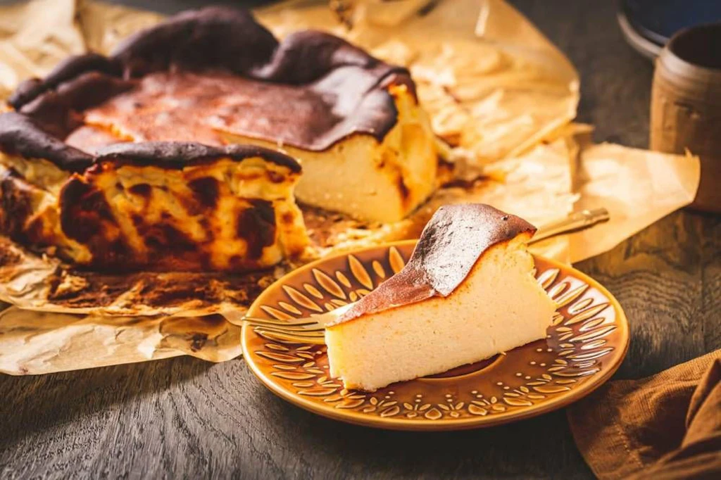 Geniales Rezept für Käsekuchen ohne Boden: Einmalig fluffig
