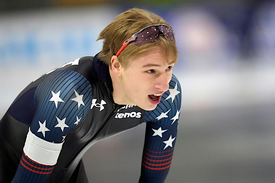 ARCHIV - Eisschnelllauf-Sprinter Stolz verfehlte bei der WM den 500-Meter-Weltrekord nur knapp.  