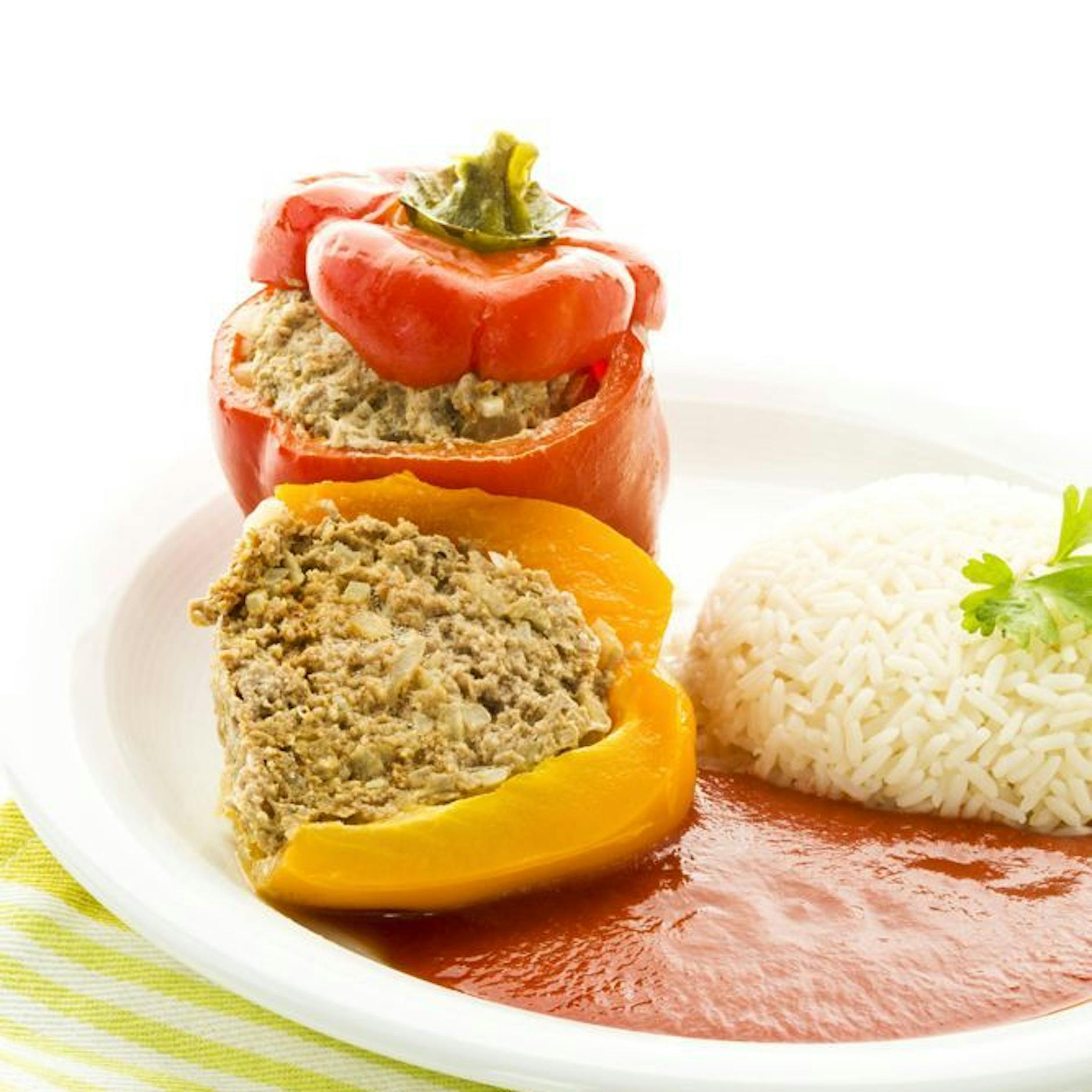 Schnelles Rezept für gefüllte Paprikaschoten: Auch perfekt zum Abnehmen