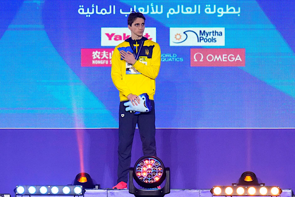 Gewinnt bei der Schwimm-WM in Doha die Goldmedaille über 50 Meter Freistil: Wladyslaw Buchow.  