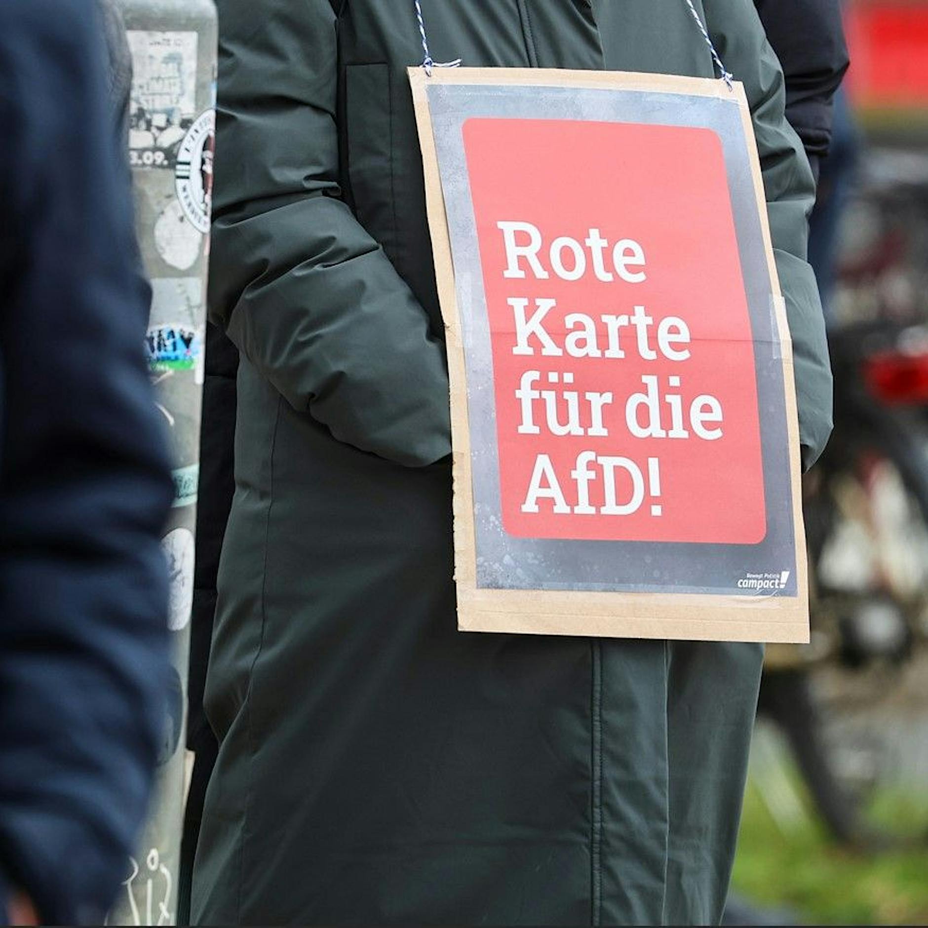 Bericht: Verfassungsschutz plant Einstufung der gesamten AfD als gesichert rechtsextremistisch