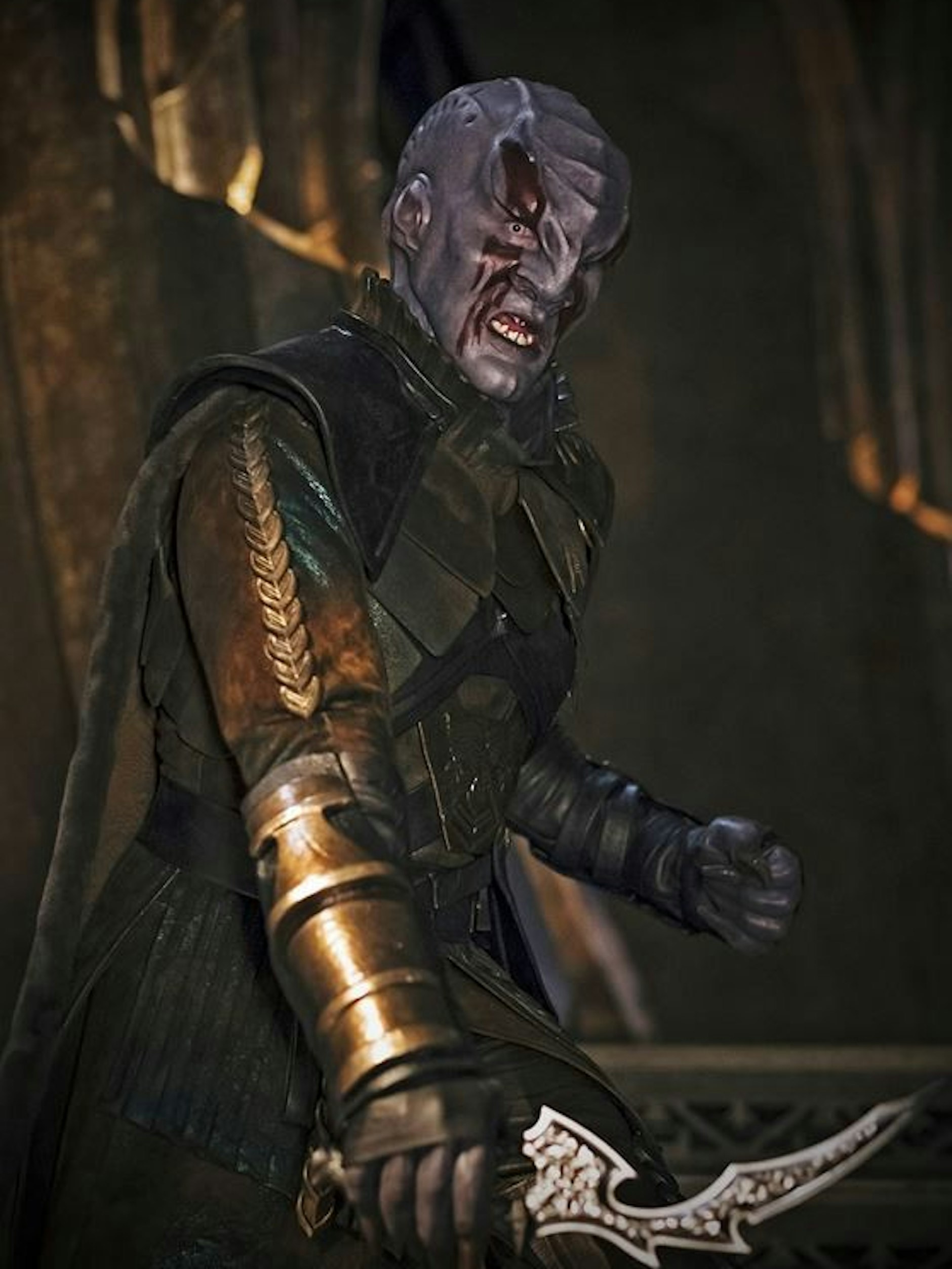 Kurz nach seiner ALS-Diagnose hatte Mitchell die Rolle als Klingone Kol in der Auftaktstaffel von „Star Trek: Discovery“ gespielt.