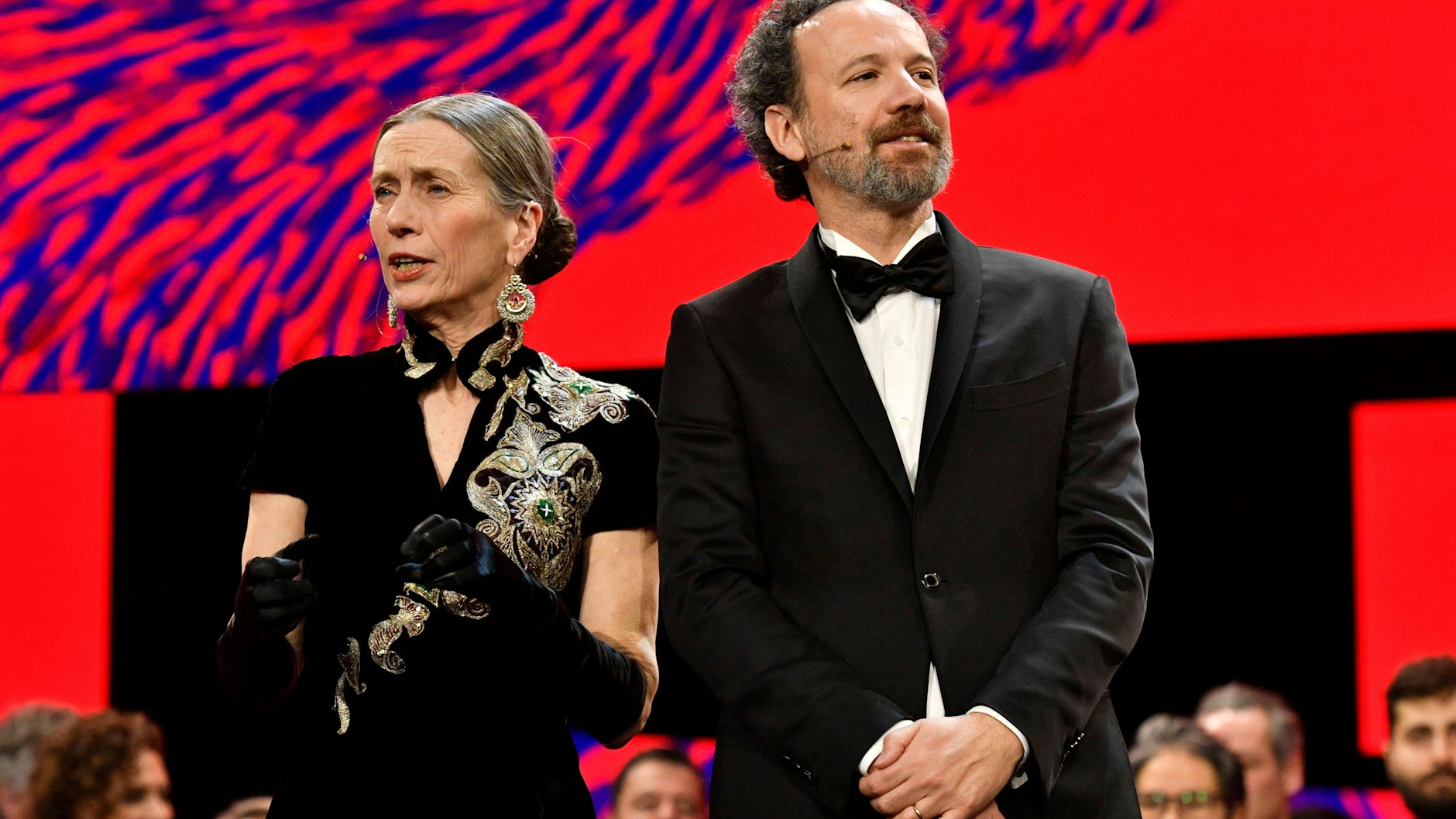 Die&nbsp;scheidenden Festivalchefs Mariette Rissenbeek und Carlo Chatrian müssen sich nun verteidigen.