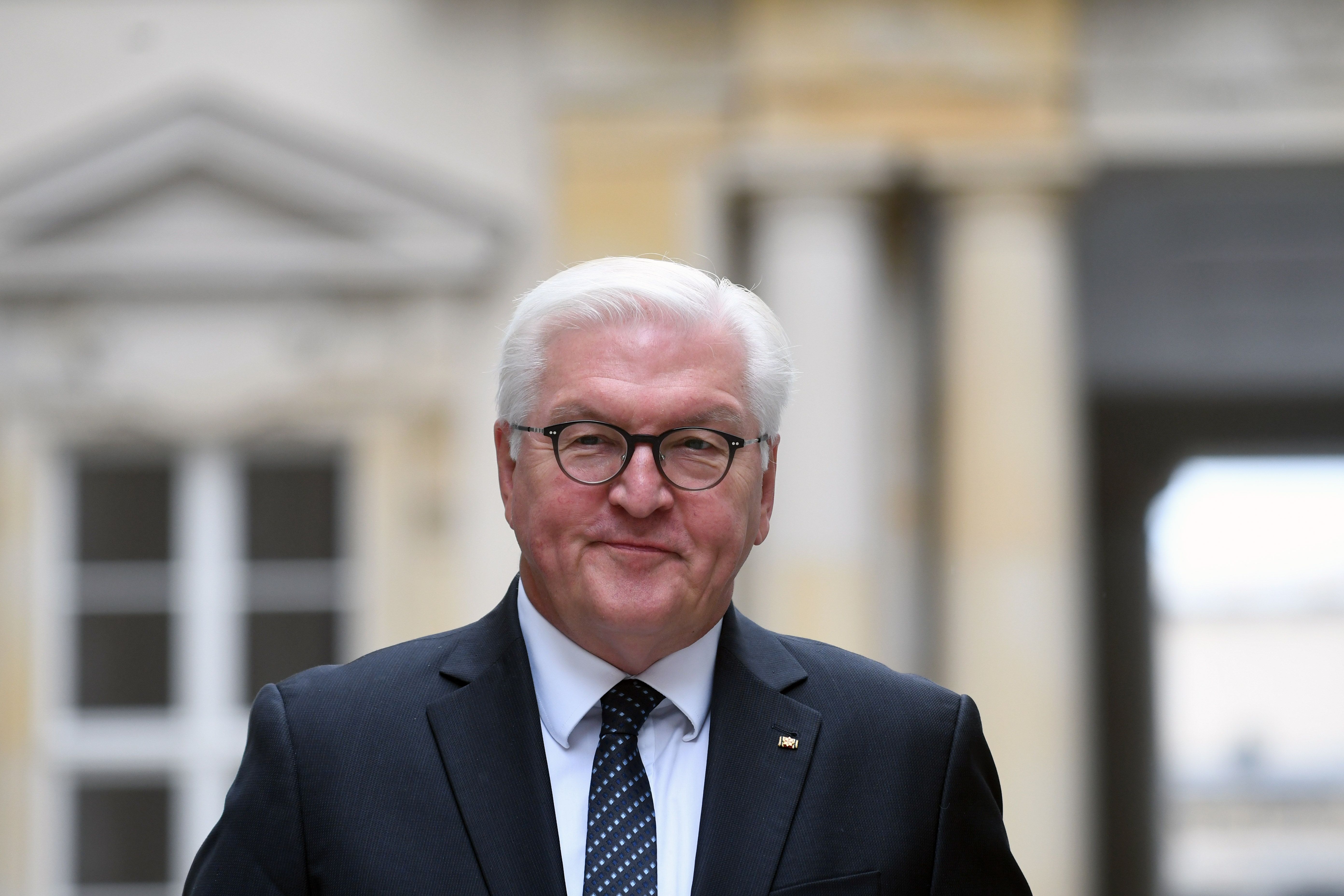 Rekord-Erhöhung für Kanzler Scholz und Co.: Mehr Geld für Politiker, weniger für Rentner