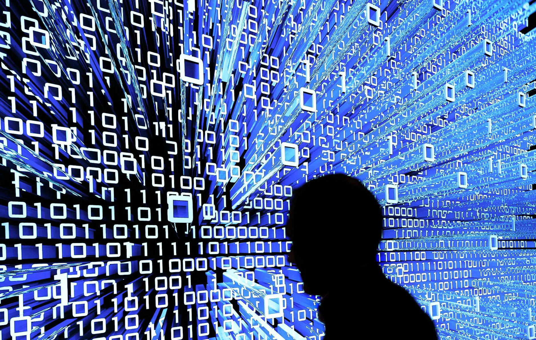 ARCHIV - Mit KI-Software kann man immer realistischere Fotos aus Text-Vorgaben erzeugen. (Symbolbild)