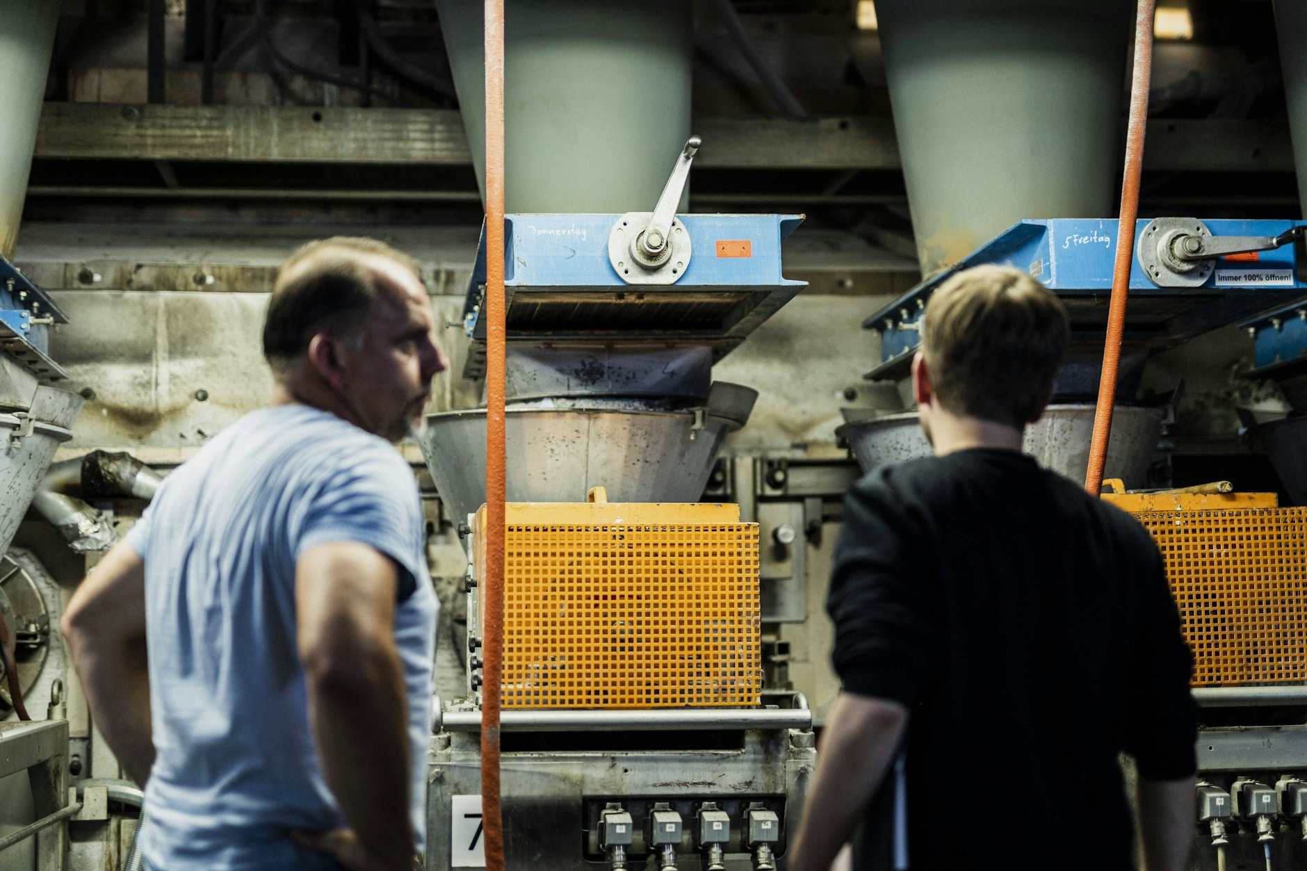 Die Glasmanufaktur Brandenburg in Tschernitz (Landkreis Spree-Neiße) steht vor dem Aus.