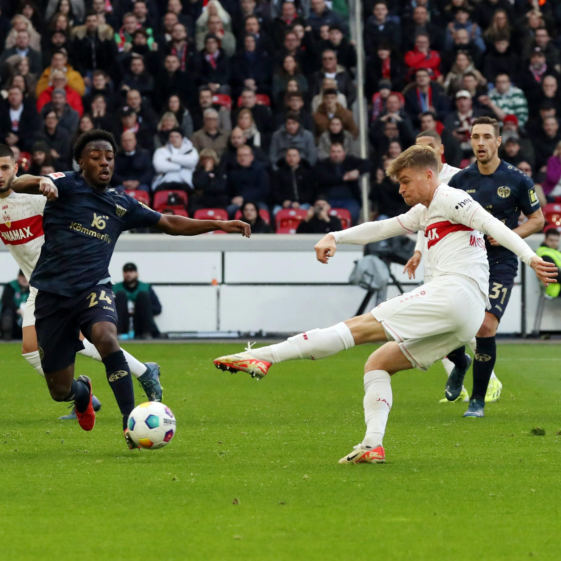 Maxi Mittelstädt dreht beim VfB Stuttgart auf. Machte als Linksverteidiger schon zwei Saisontore für die Schwaben.