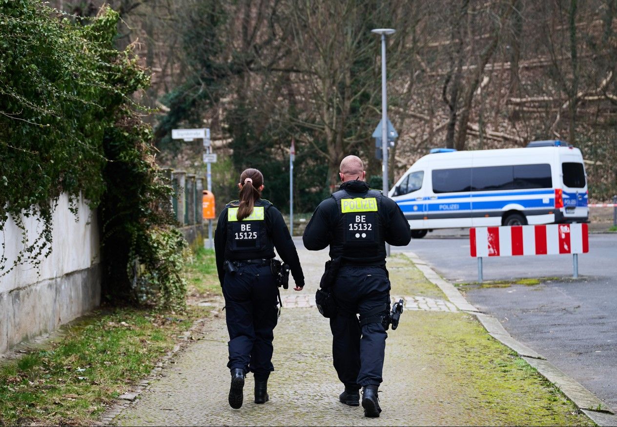 Oberschenkel gefunden: Polizei Berlin identifiziert Opfer aus dem Volkspark Prenzlauer Berg