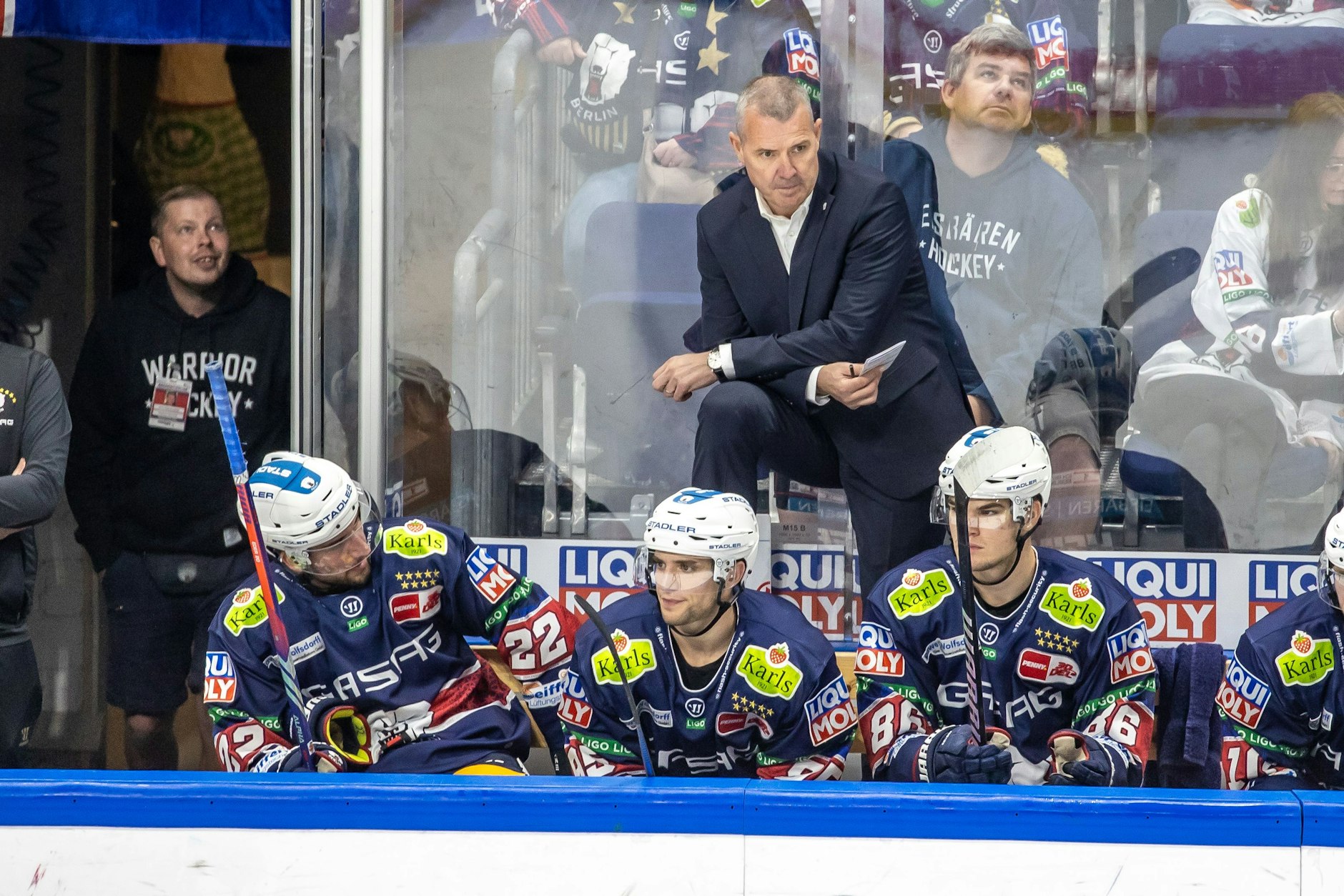 Die Eisbären Berlin, hier beim Testspiel gegen HC Sparta Prag in der Mercedes-Benz Arena. 