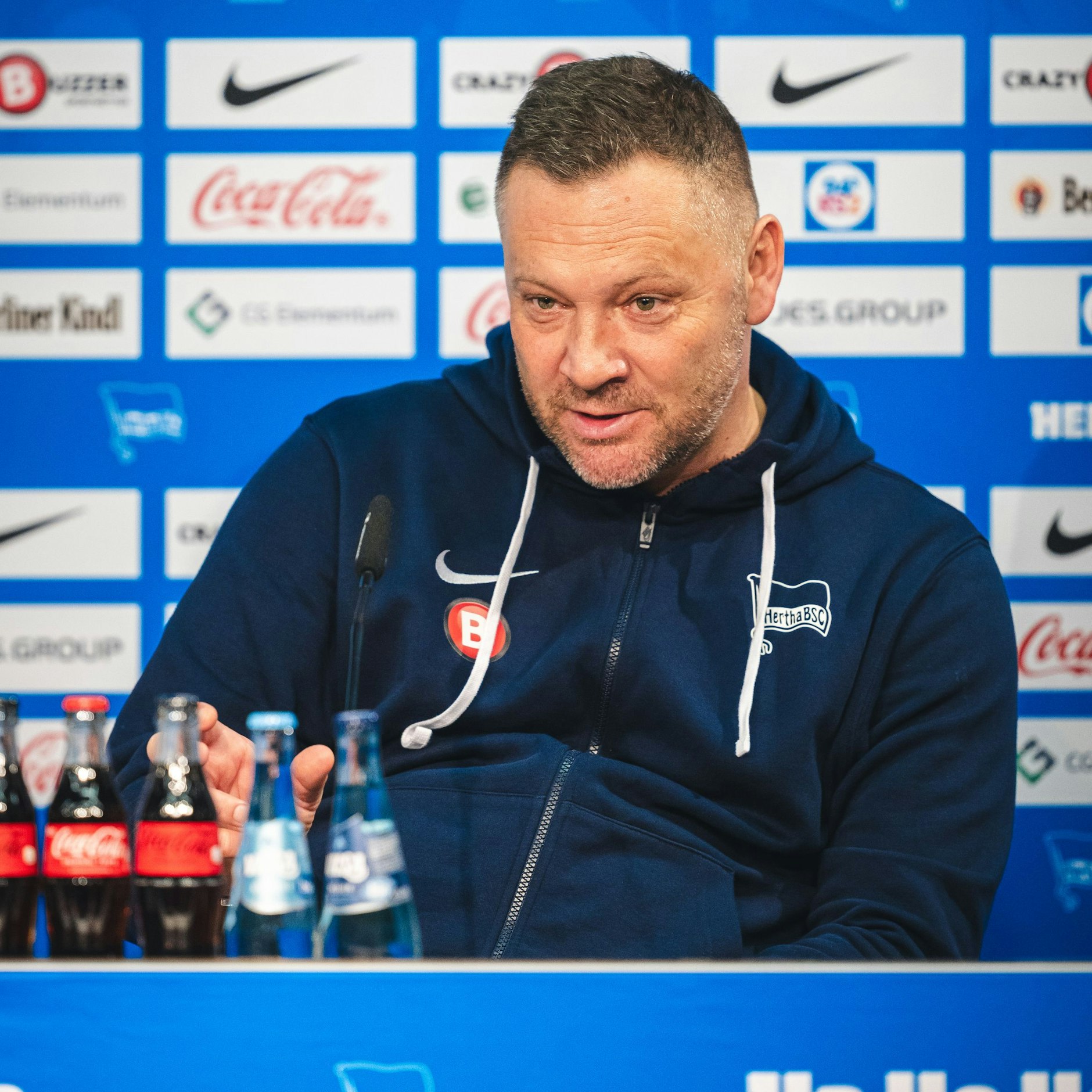 Herthas Trainer Pal Dardai ärgerte sich mehr über vergebene Torchancen als über den umstrittenen Strafstoß.