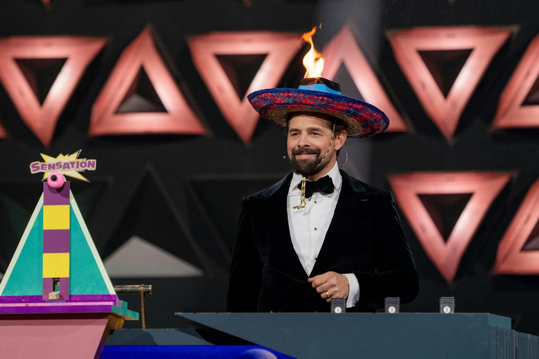 Klaas Heufer-Umlauf krempelt die Sendung Wer stiehlt mir die Show? von Joko Winterscheidt gehörig um.