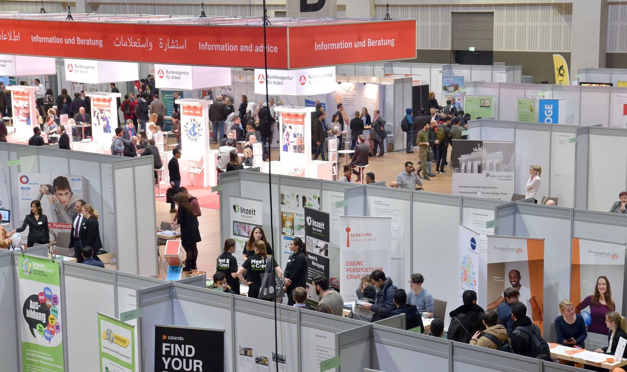 Jobmesse in Berlin: „Die junge Generation bekommt sehr stark das Thema Work-Life-Balance eingeimpft“