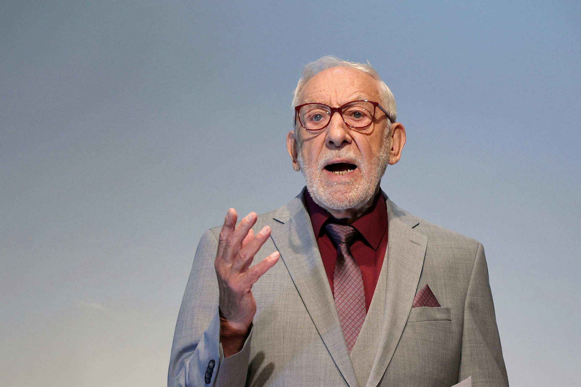 Dieter Hallervorden, Intendant des Schlosspark-Theaters und Schauspieler