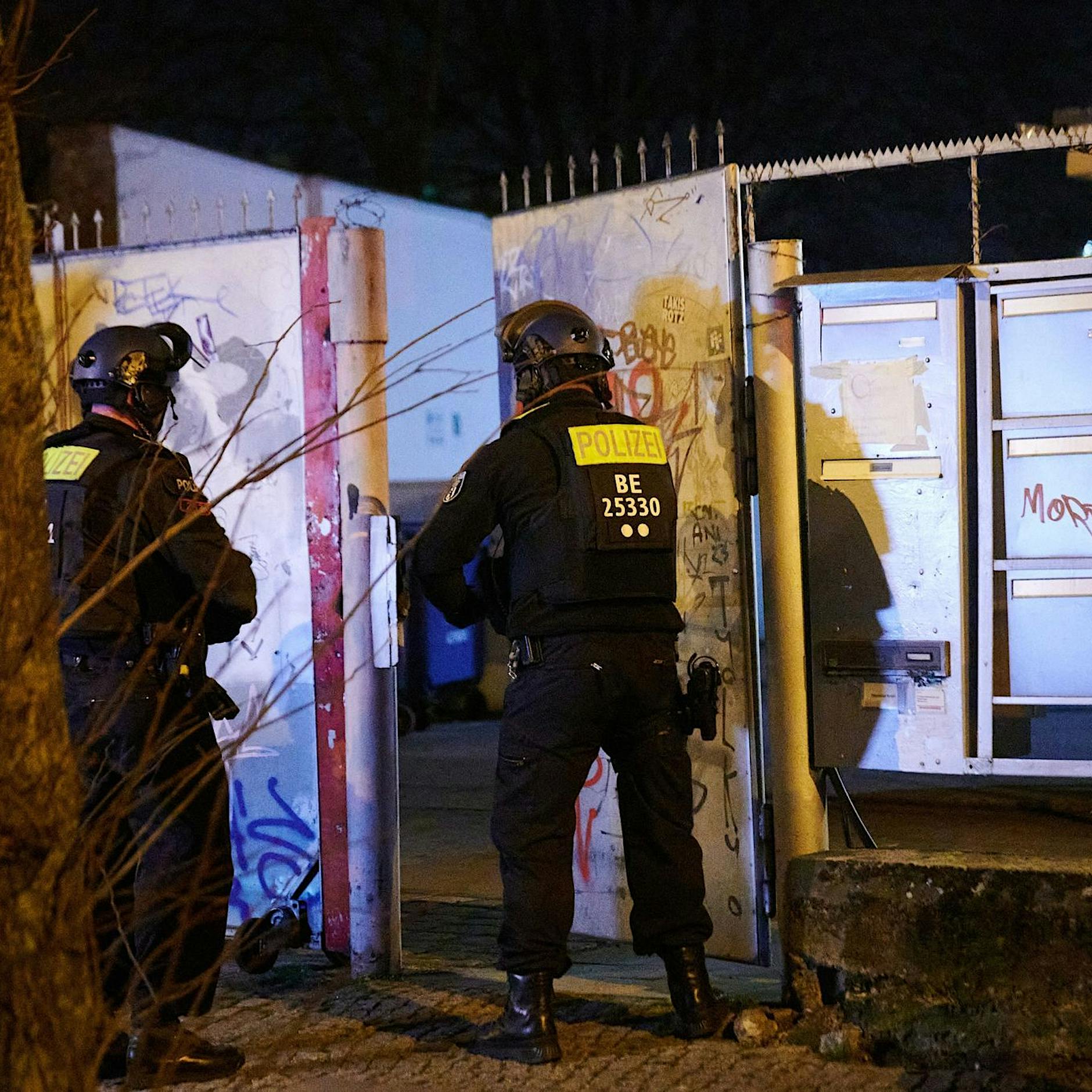 Fahndung nach RAF-Terroristen Garweg und Staub: „Die Maßnahmen in Berlin werden weiter andauern“