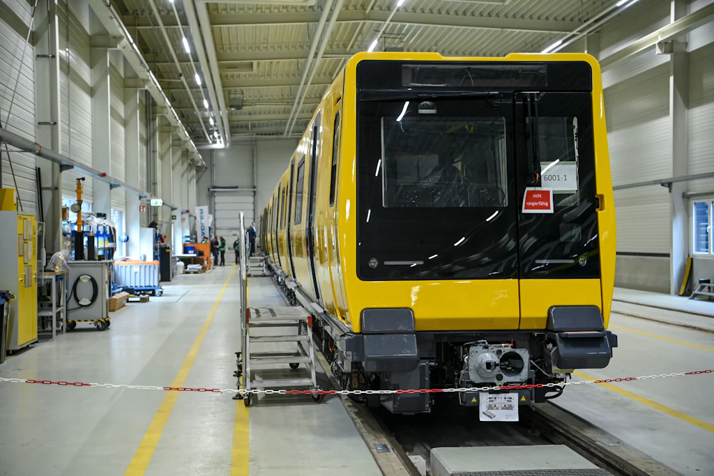 Zughersteller Stadler baut in Hennigsdorf