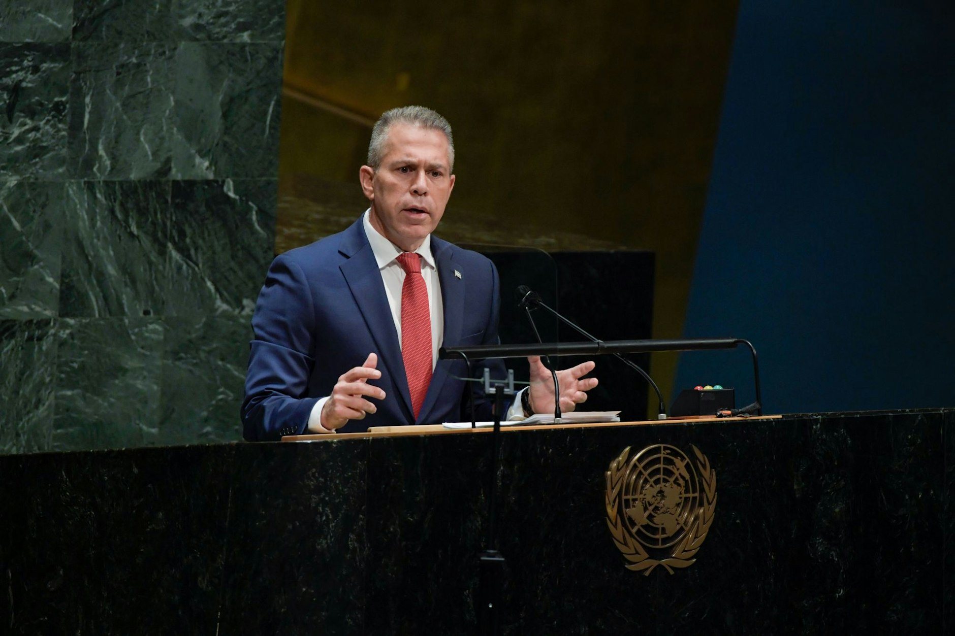Israels UN-Botschafter Gilad Erdan spricht bei der Generalversammlung der Vereinten Nationen über die Situation im Nahostkonflikt.&nbsp;