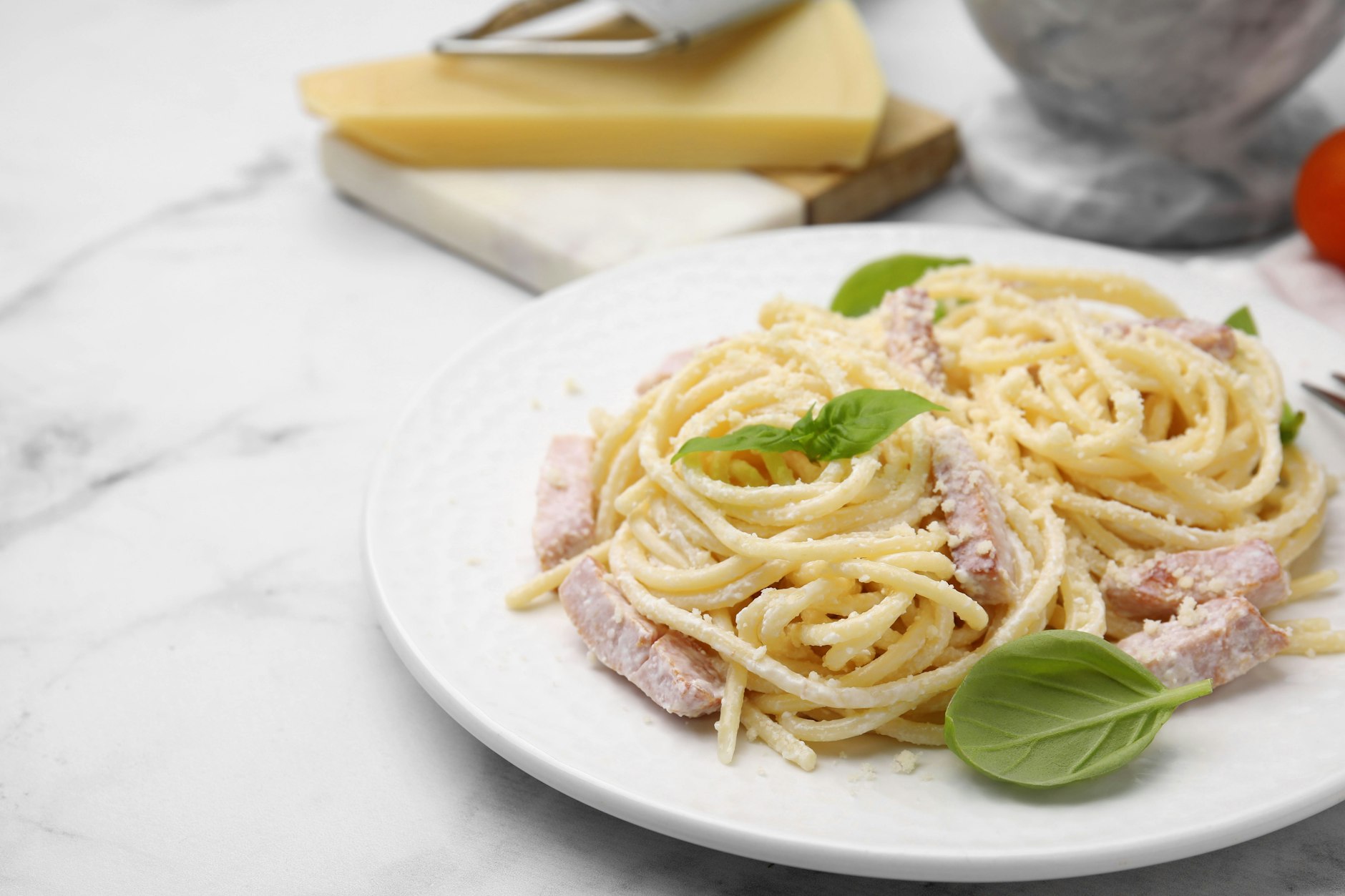 Dieses Rezept für Spaghetti Carbonara schmeckt der ganzen Familie.