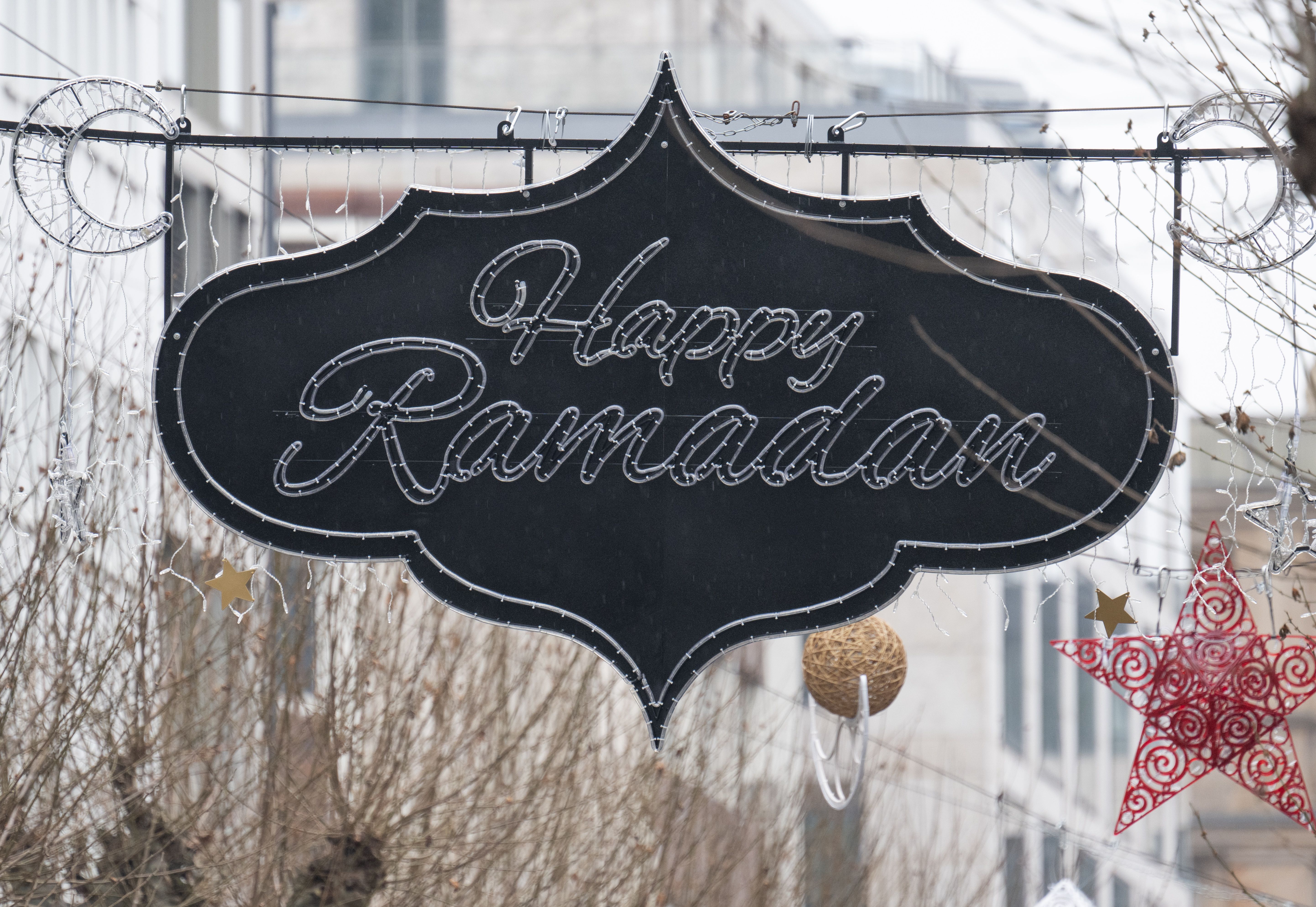 Image - Ramadan-Beleuchtung in Berlin? DAS sagen die KURIER-Leser