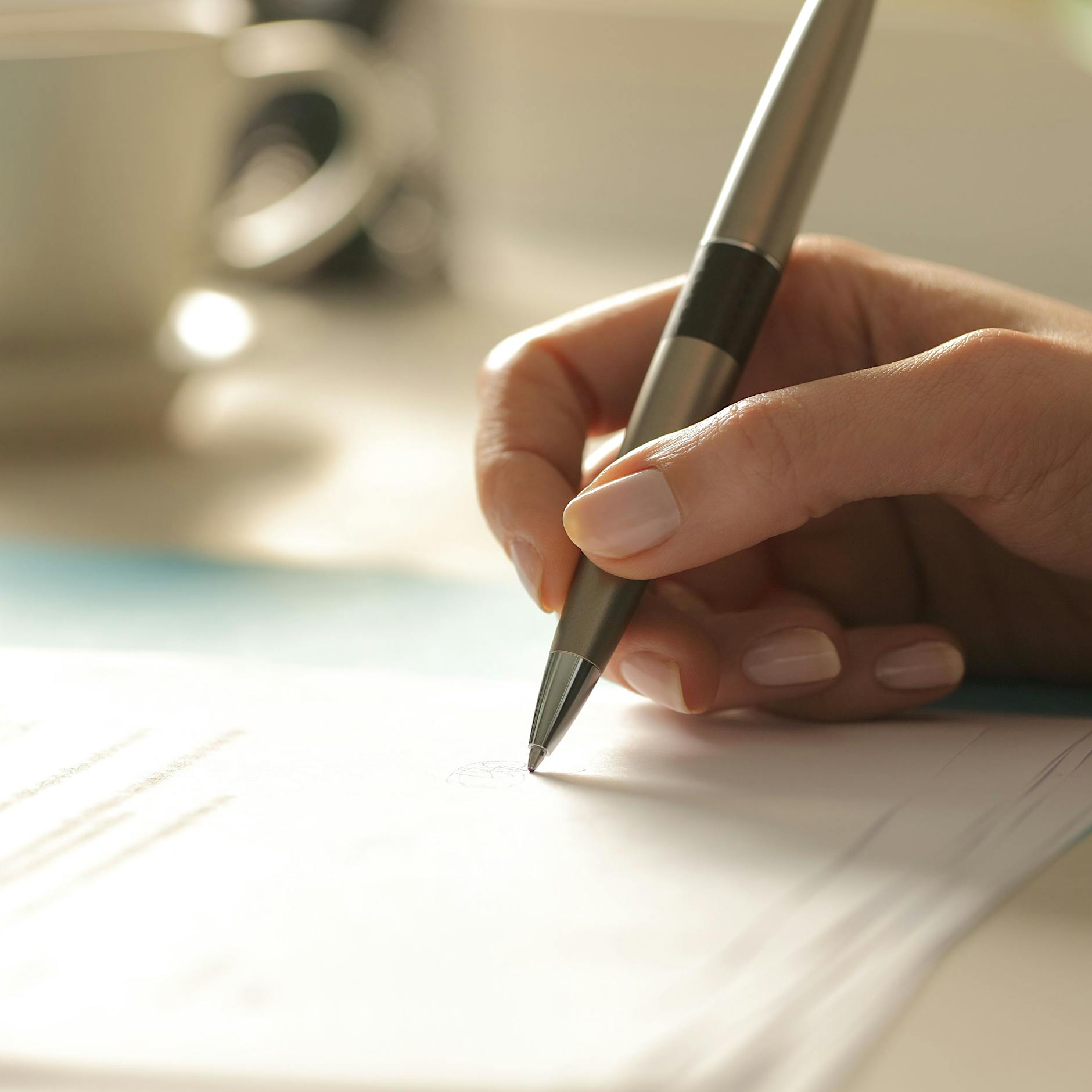 Preissenkungen bei Energieanbietern Primastrom, Voxenergy und Nowenergy: Berliner Verbraucherzentrale warnt vor trügerischem Brief