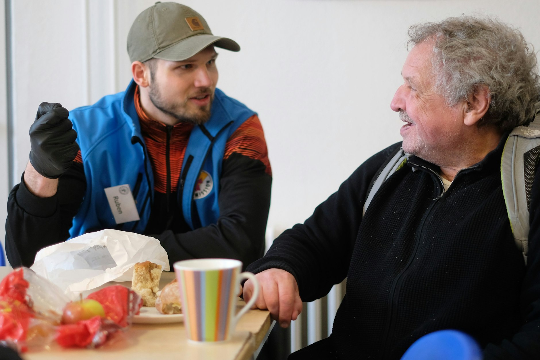 Ruben Schott und Anselm sprechen über das Leben.