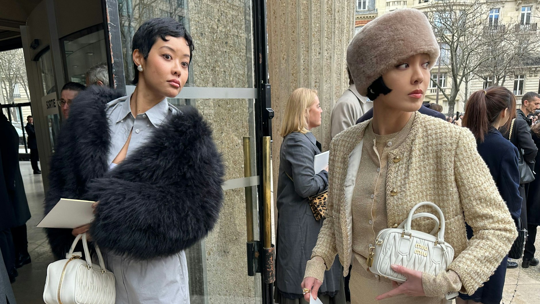 Aha! So sieht die Mob Wife also bei Miu Miu aus.