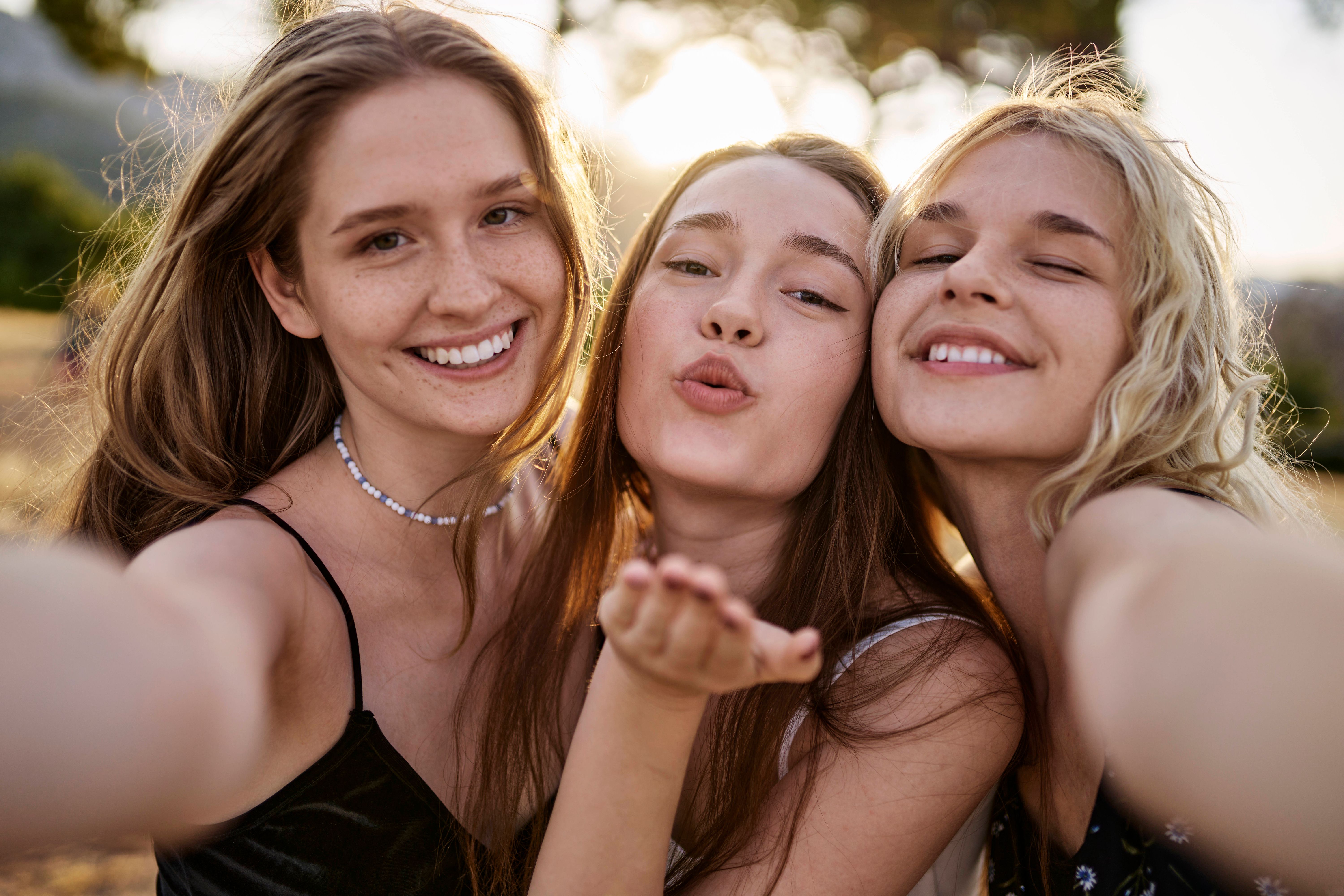 Laut Horoskop: Drei Sternzeichen werden im März vom Glück verzaubert