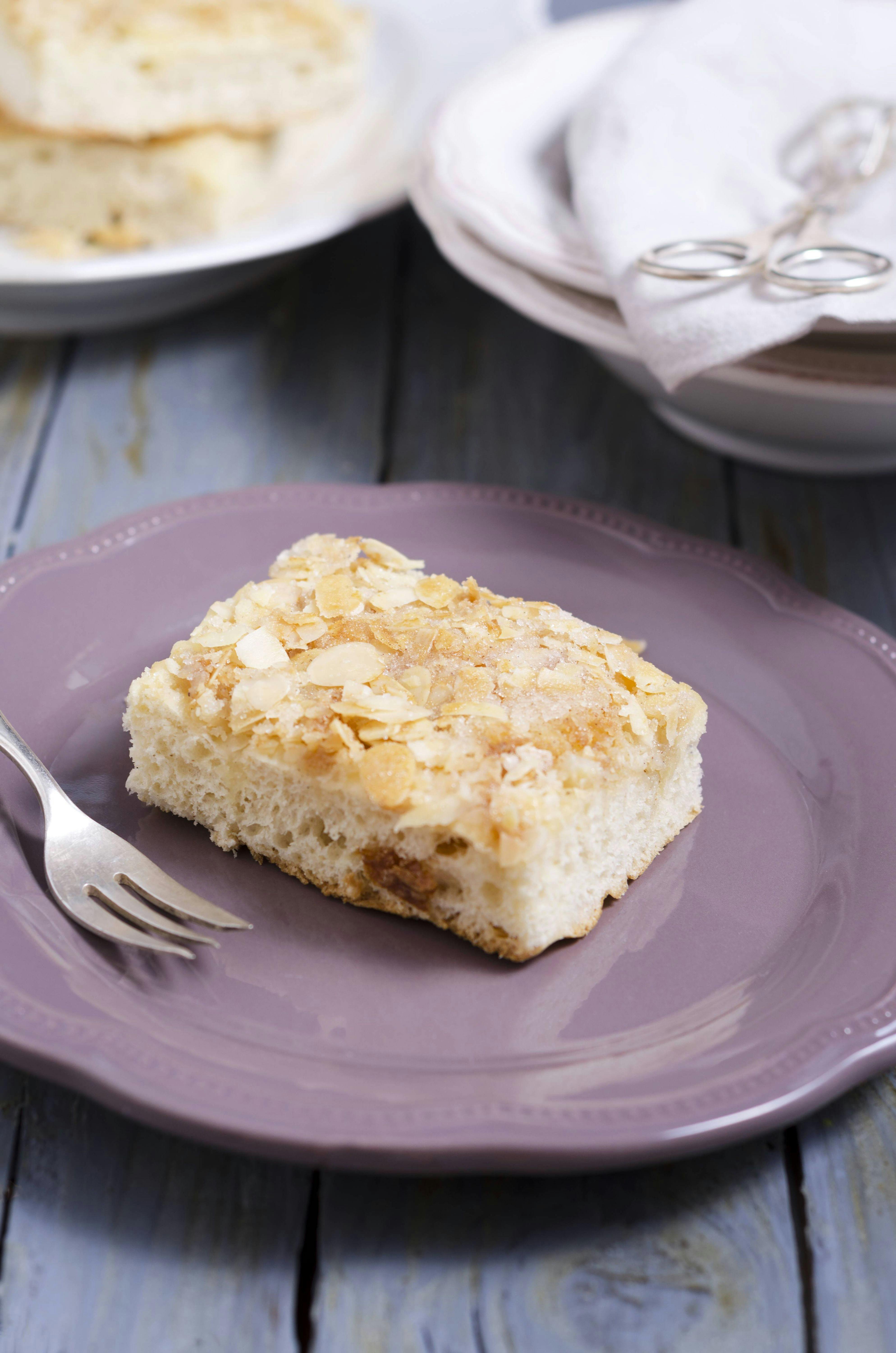 DDR-Klassiker Zuckerkuchen – so schmeckt er wie früher bei Oma!