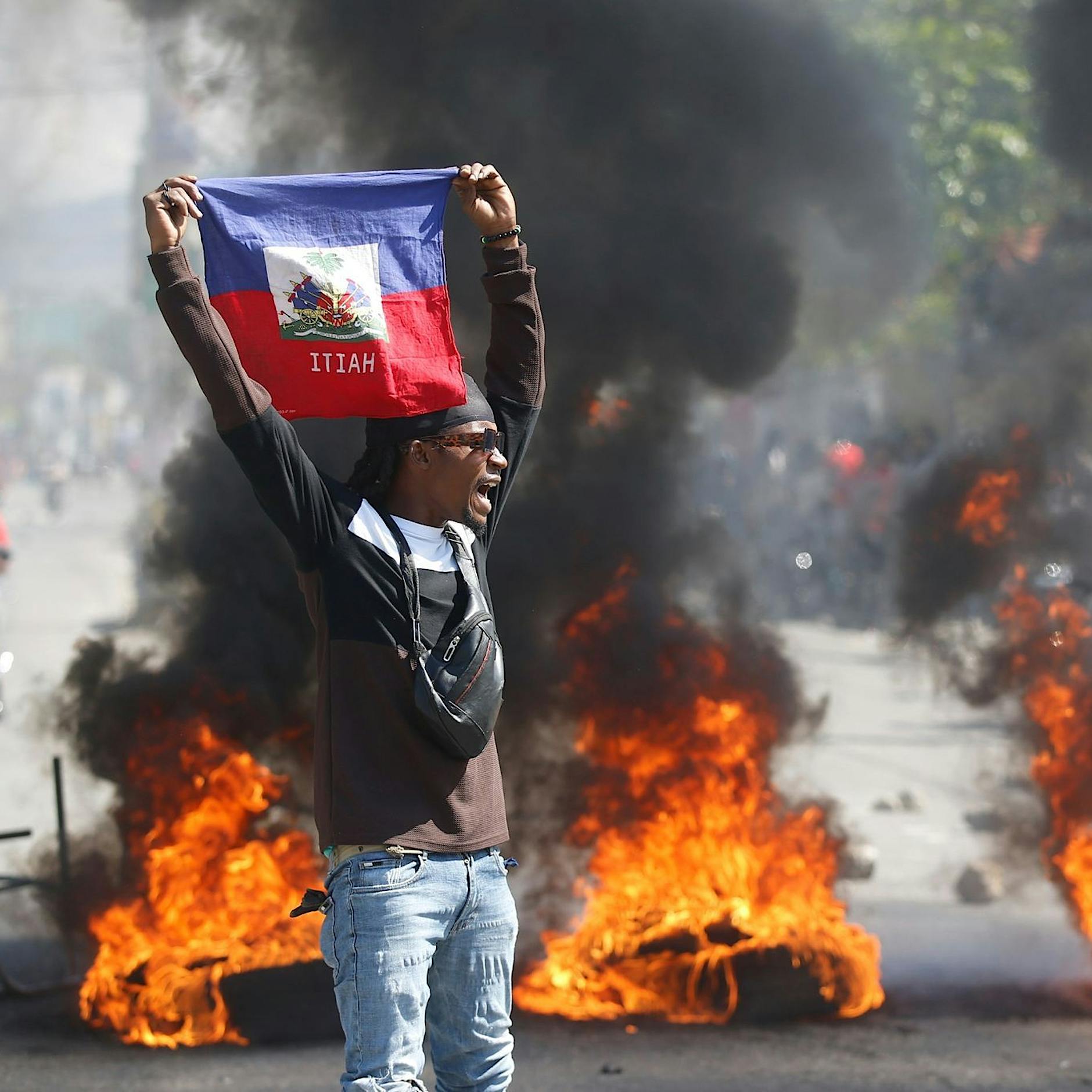 Bandenkrieg in Haiti eskaliert: Staatschef flieht nach Puerto Rico, deutsche Botschaft evakuiert