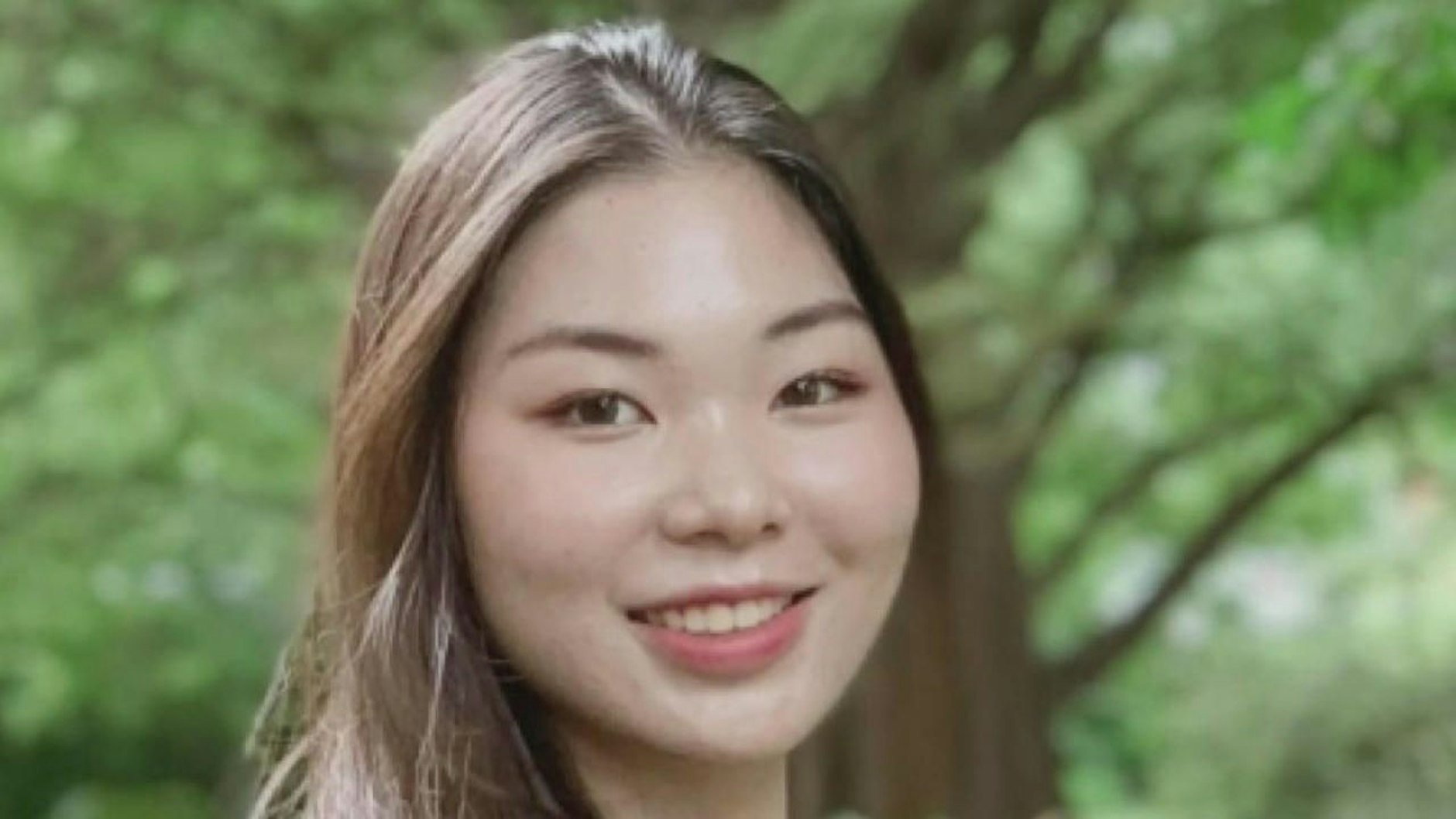 Eva L. wurde von dem Killer vergewaltigt, gewürgt und in die Pöllatschlucht am Schloss Neuschwanstein gestoßen. Sie starb kurz darauf im Krankenhaus. 