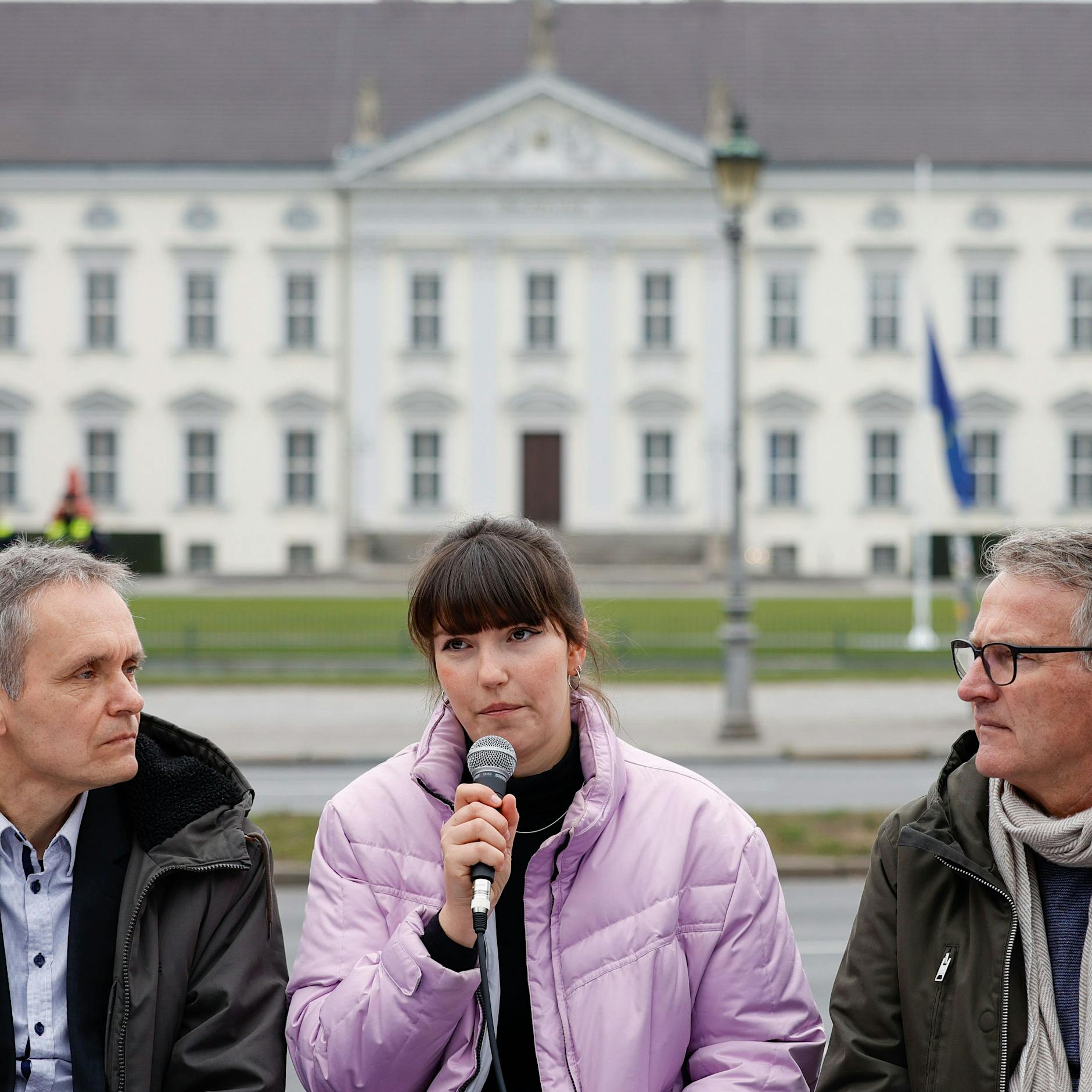 Klimakleber ändern Taktik: Sie wollen jetzt auch Gehwege blockieren
