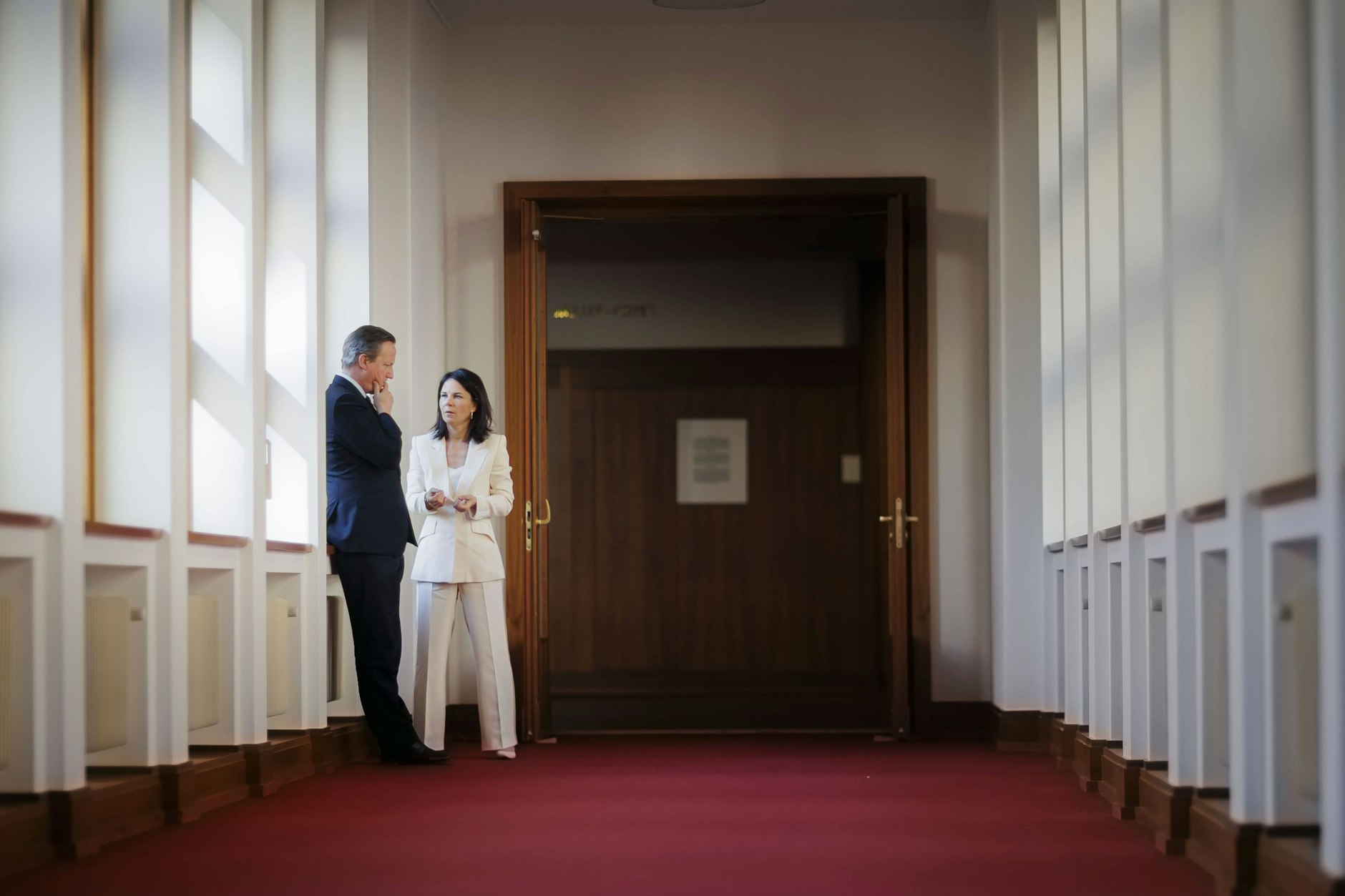 Bundesaußenministerin Annalena Baerbock (Grüne) bei einem Treffen mit dem britischen Amtskollegen David Cameron am 7. März in Berlin